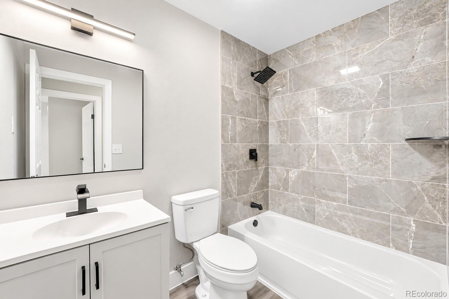 MLS Image #16 for 3803 s ouray way,aurora, Colorado