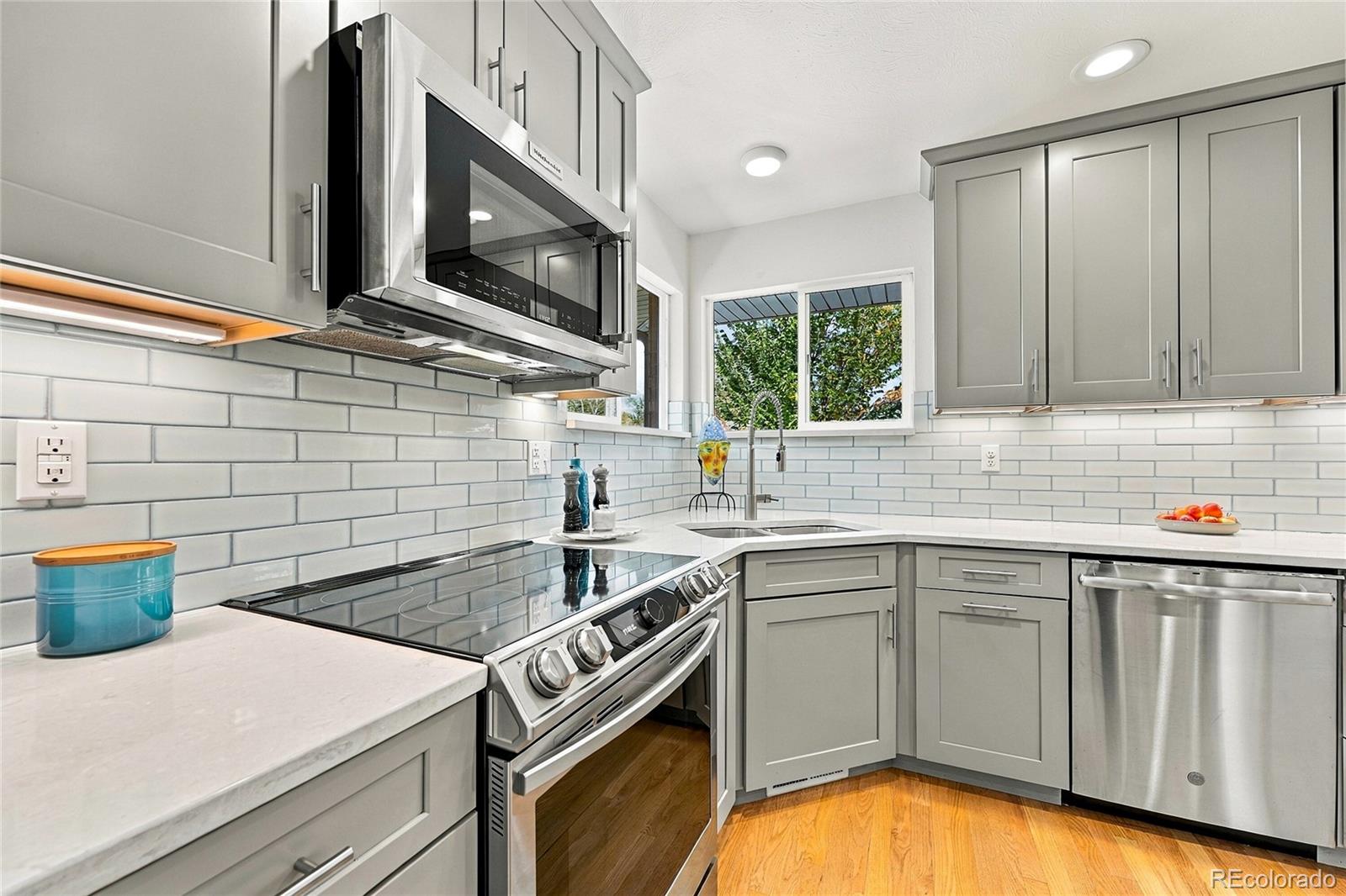 MLS Image #19 for 3484 w 33rd avenue,denver, Colorado