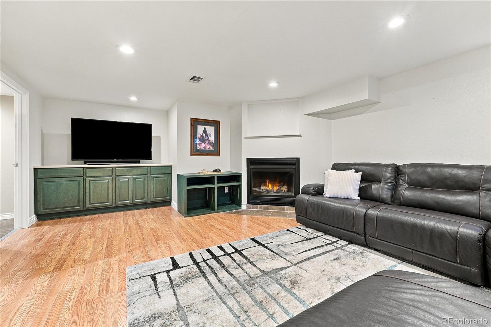 MLS Image #22 for 3484 w 33rd avenue,denver, Colorado