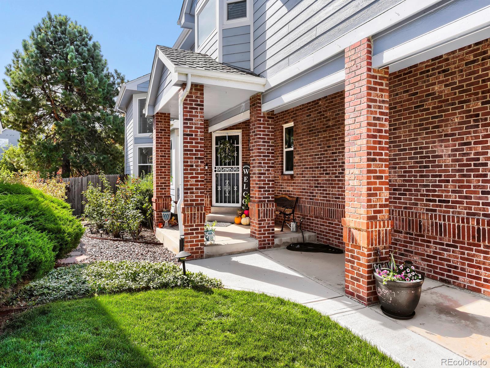 MLS Image #2 for 2350 e nichols place,centennial, Colorado