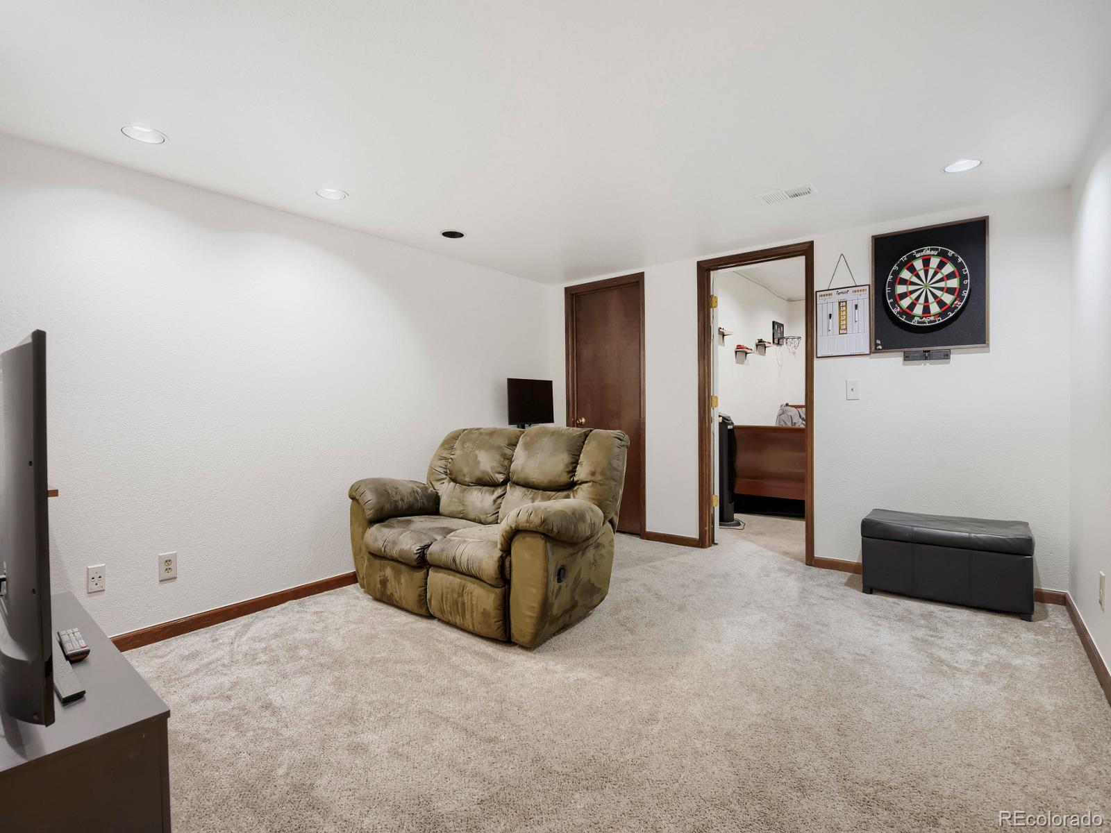 MLS Image #21 for 2350 e nichols place,centennial, Colorado