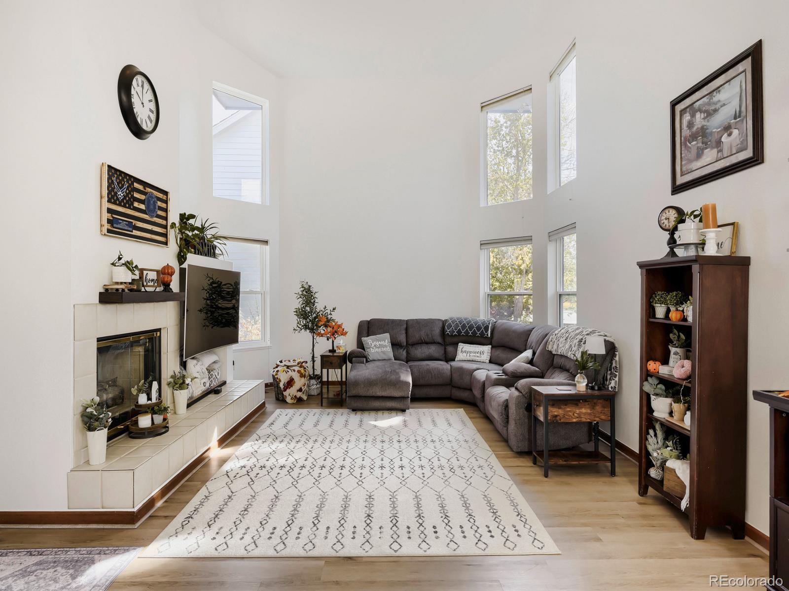 MLS Image #3 for 2350 e nichols place,centennial, Colorado