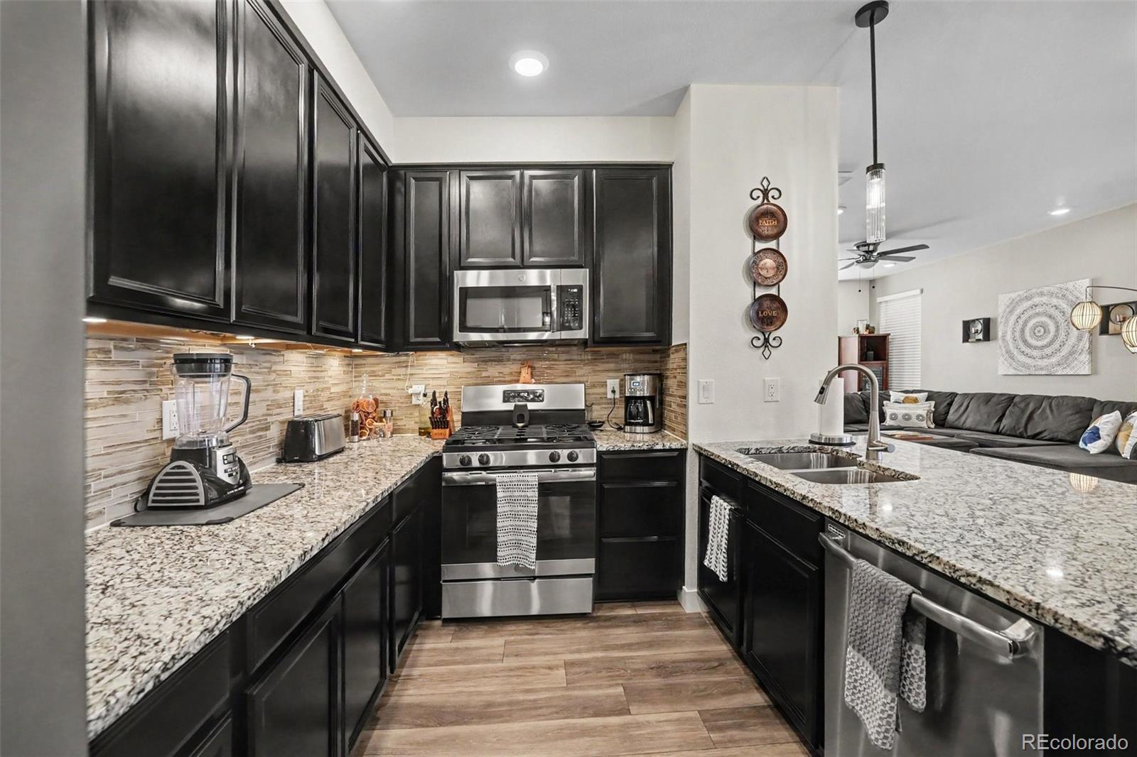 MLS Image #9 for 14075  harrison street,thornton, Colorado