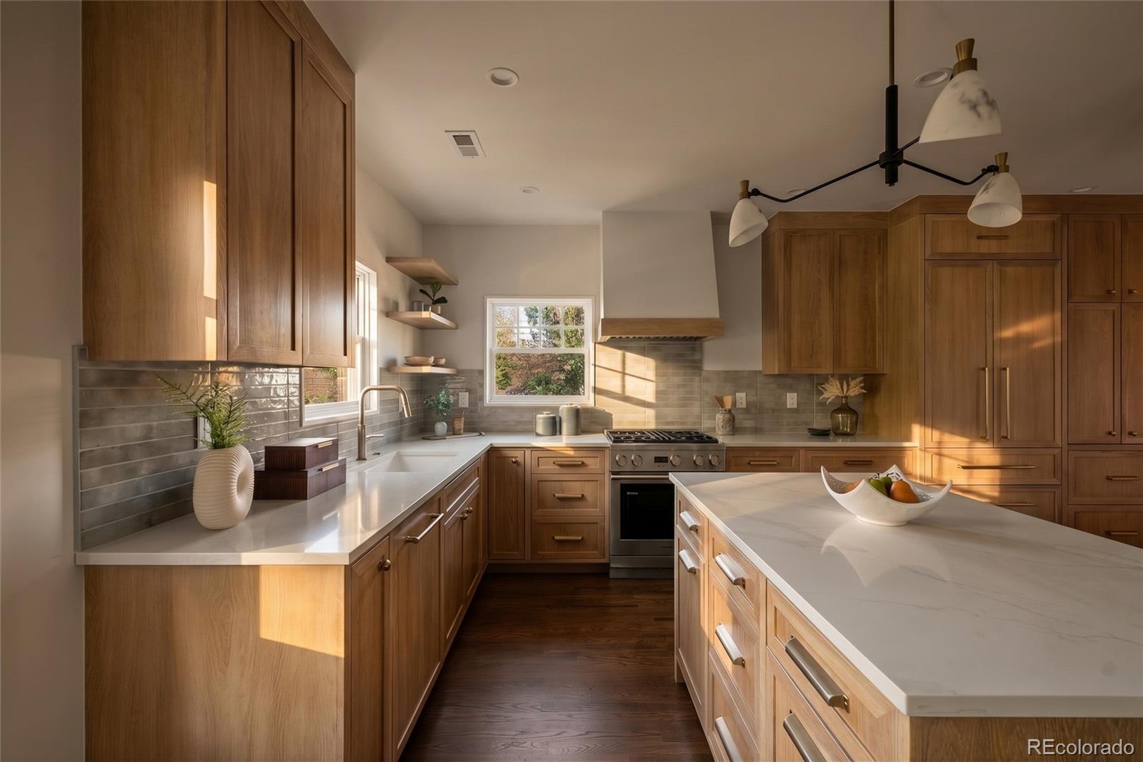 MLS Image #18 for 1000  bonnie brae boulevard,denver, Colorado