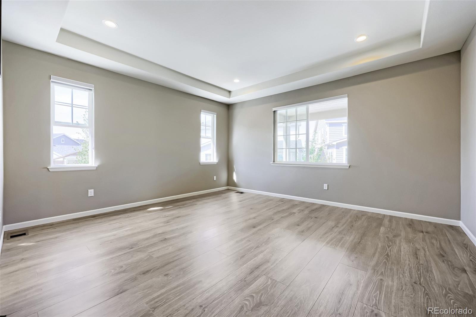 MLS Image #11 for 22107 e tufts drive,aurora, Colorado