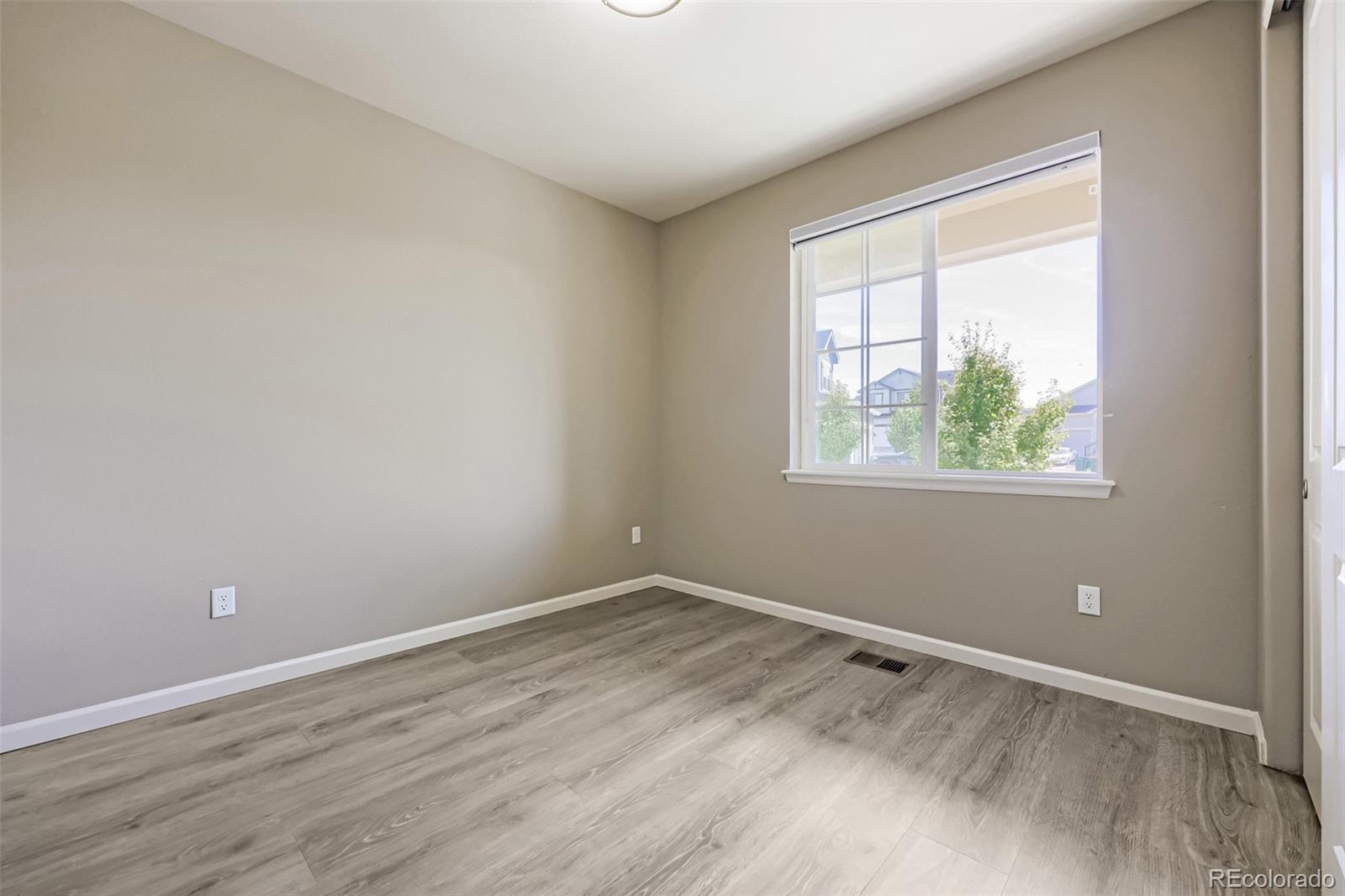 MLS Image #15 for 22107 e tufts drive,aurora, Colorado