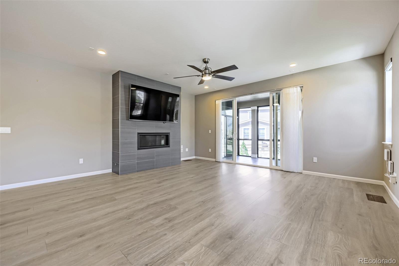 MLS Image #4 for 22107 e tufts drive,aurora, Colorado