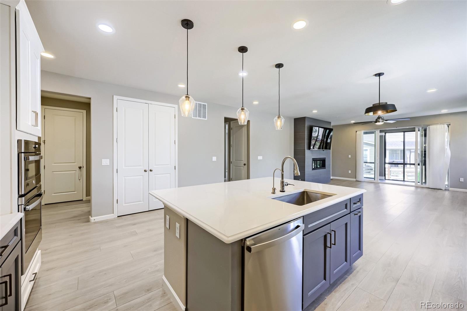 MLS Image #9 for 22107 e tufts drive,aurora, Colorado
