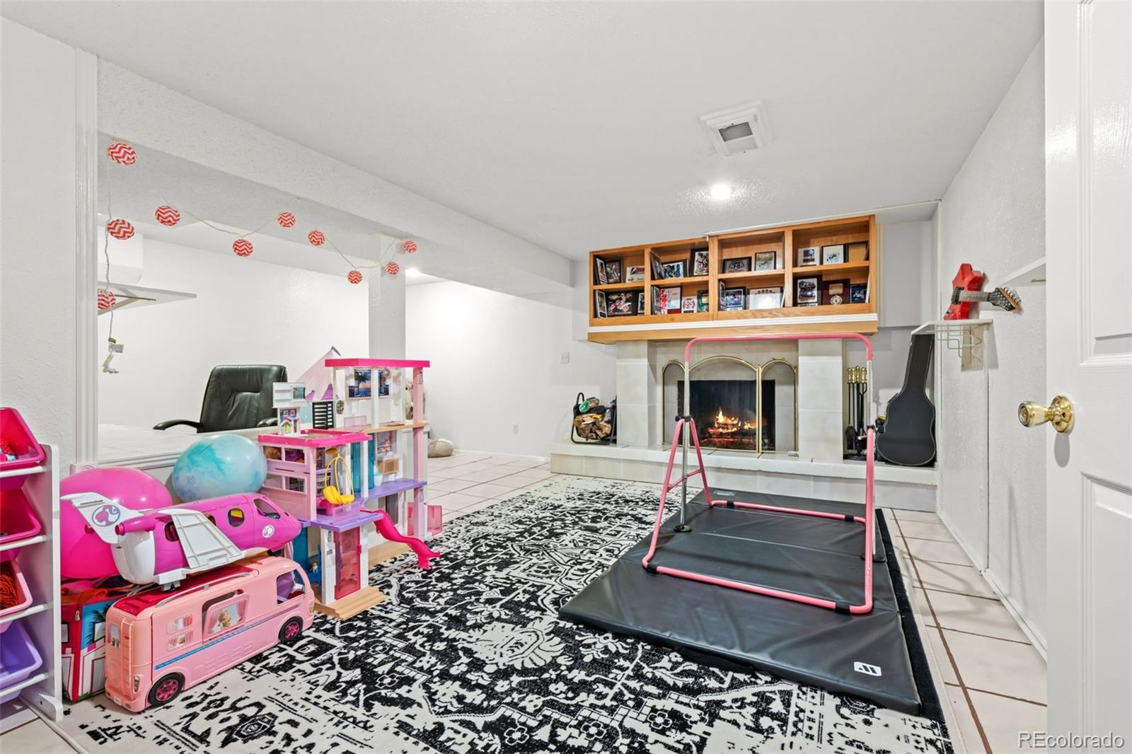 MLS Image #16 for 4503 s quitman street,denver, Colorado