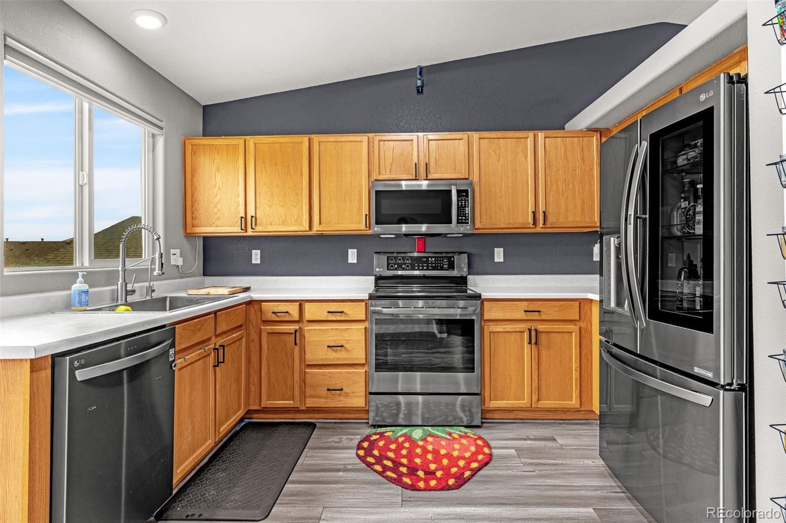 MLS Image #6 for 7275  village meadows drive,fountain, Colorado