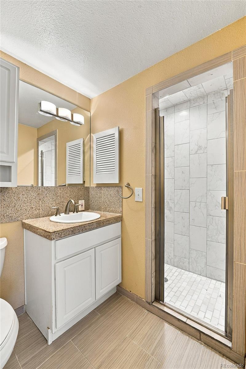 MLS Image #10 for 130 e highline circle 301,centennial, Colorado