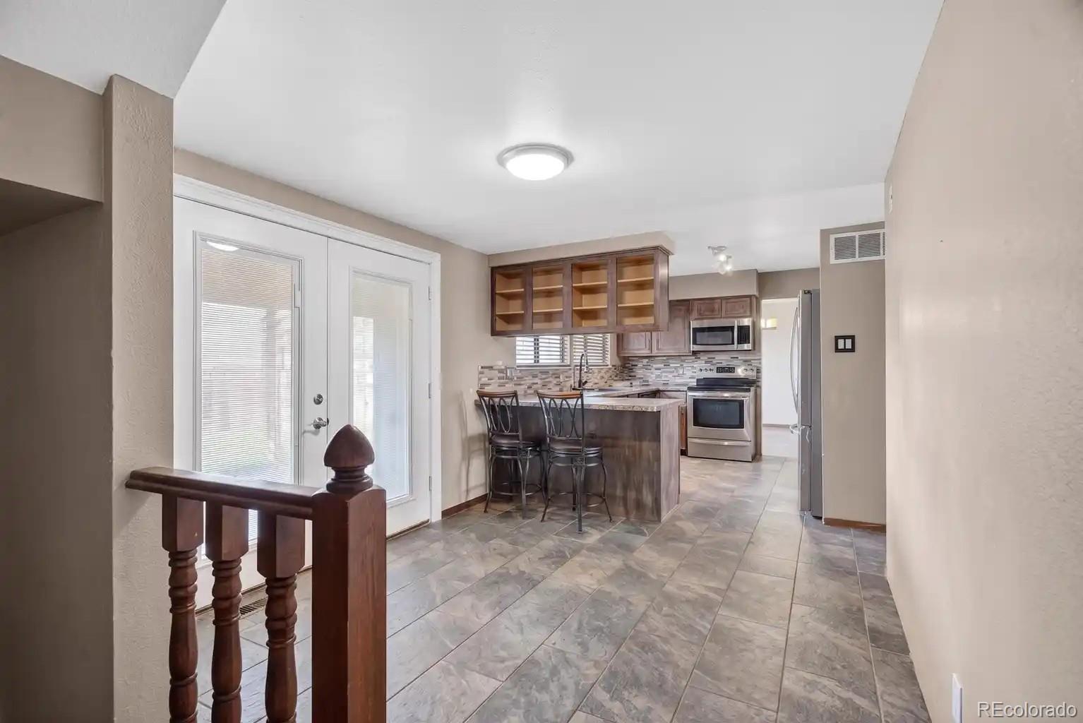 MLS Image #10 for 190  encino drive,pueblo, Colorado