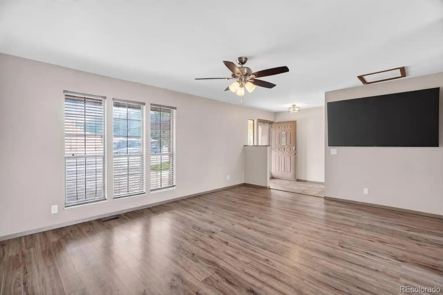 MLS Image #6 for 190  encino drive,pueblo, Colorado