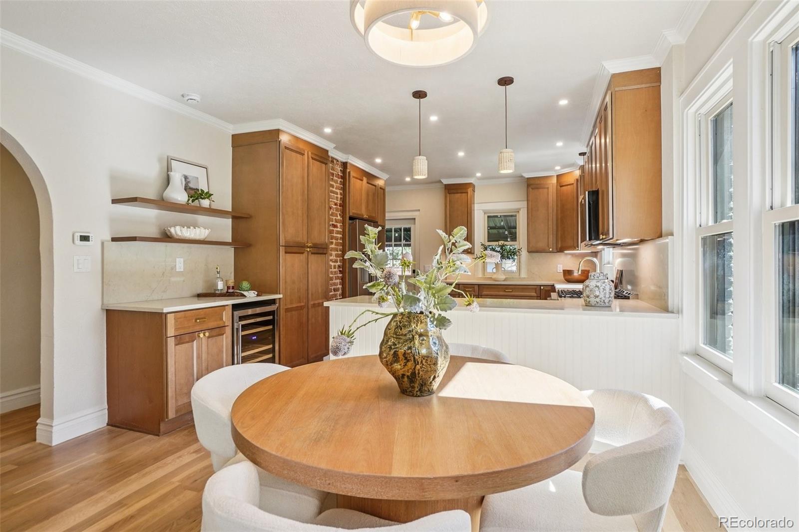 MLS Image #10 for 1650 s lincoln street,denver, Colorado