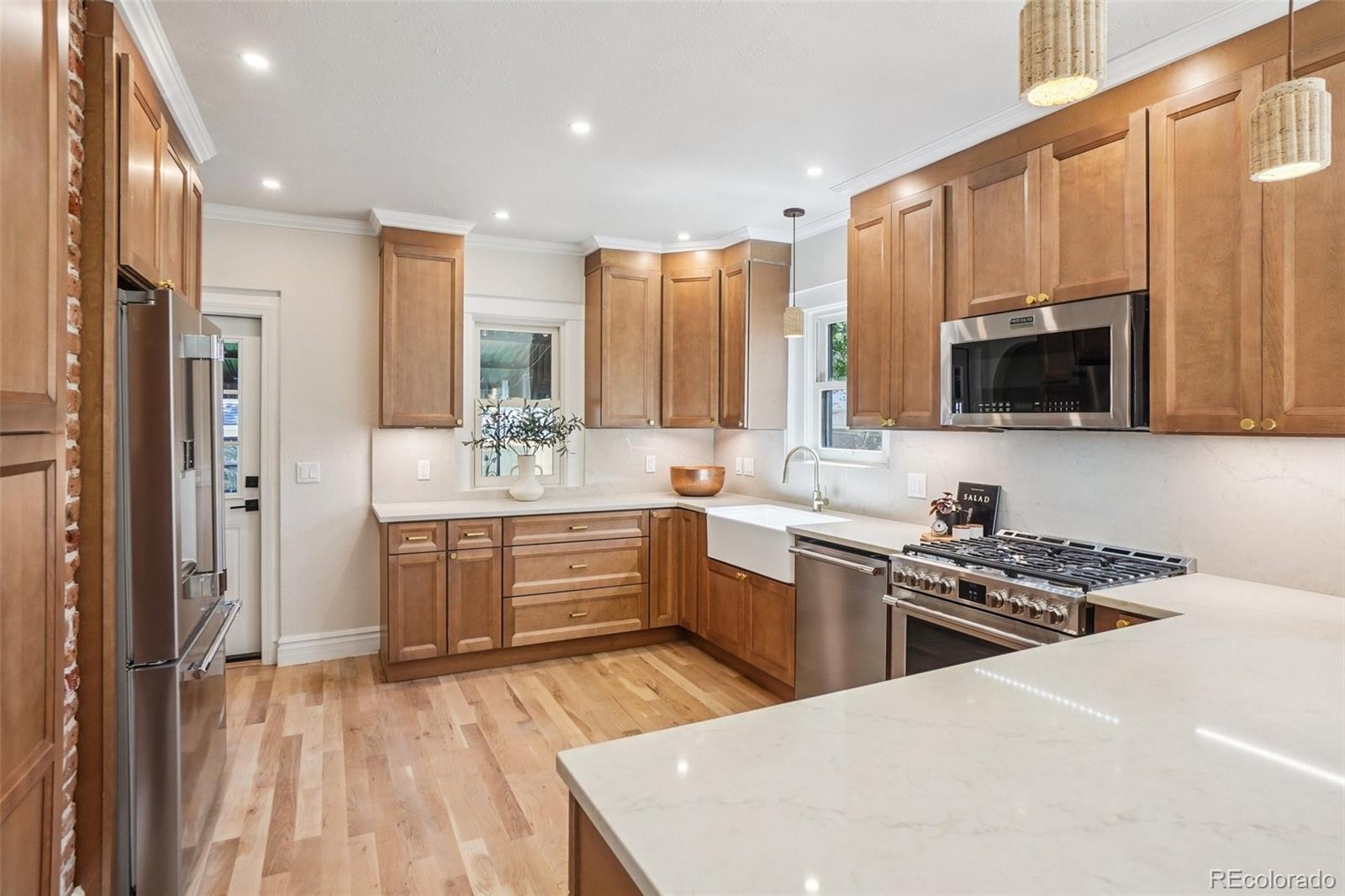 MLS Image #12 for 1650 s lincoln street,denver, Colorado