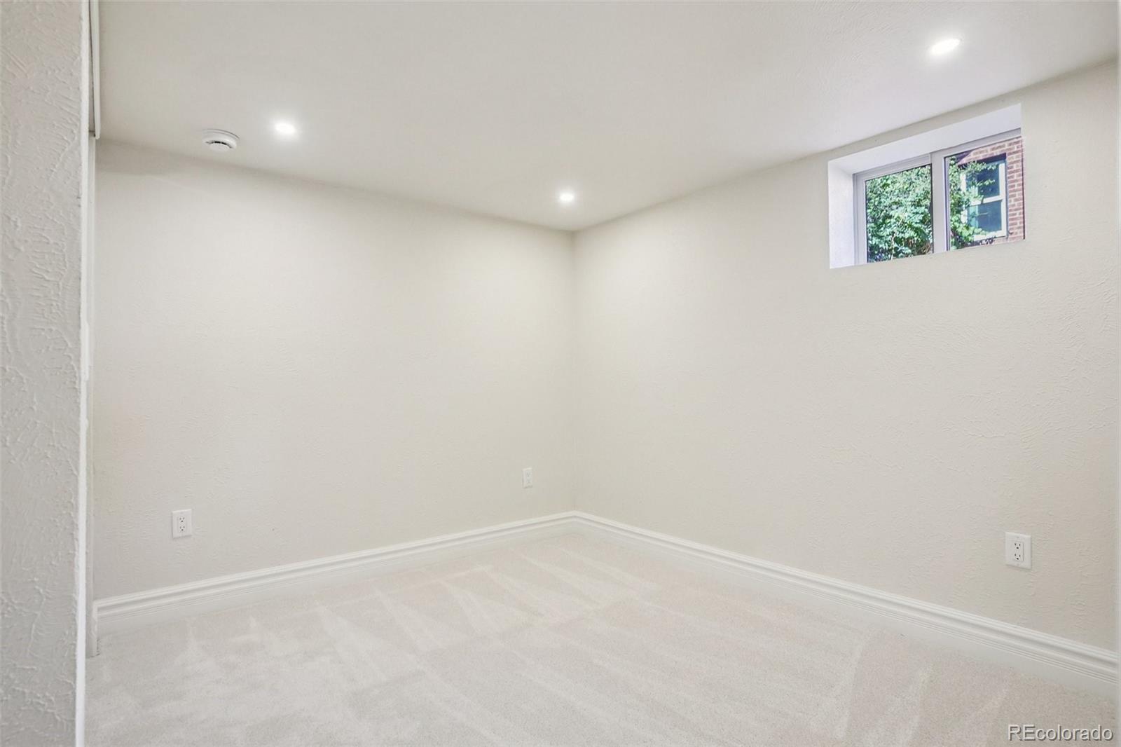 MLS Image #36 for 1650 s lincoln street,denver, Colorado