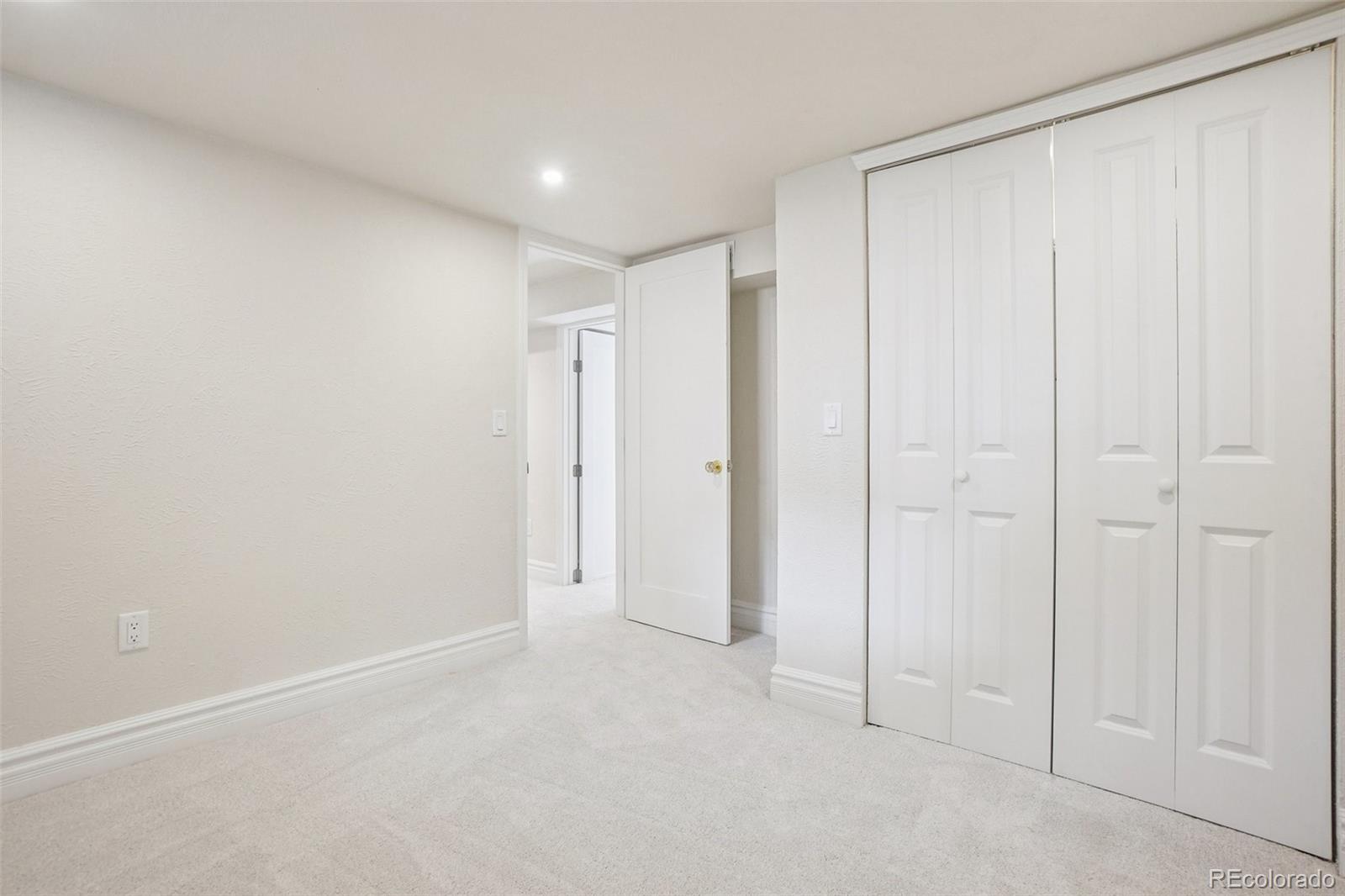 MLS Image #37 for 1650 s lincoln street,denver, Colorado