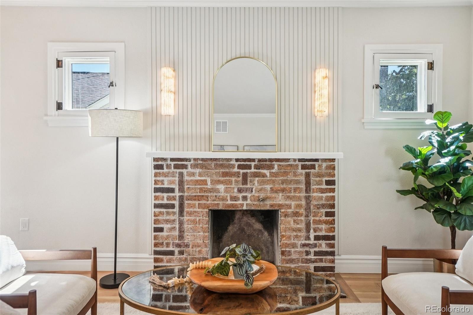 MLS Image #6 for 1650 s lincoln street,denver, Colorado