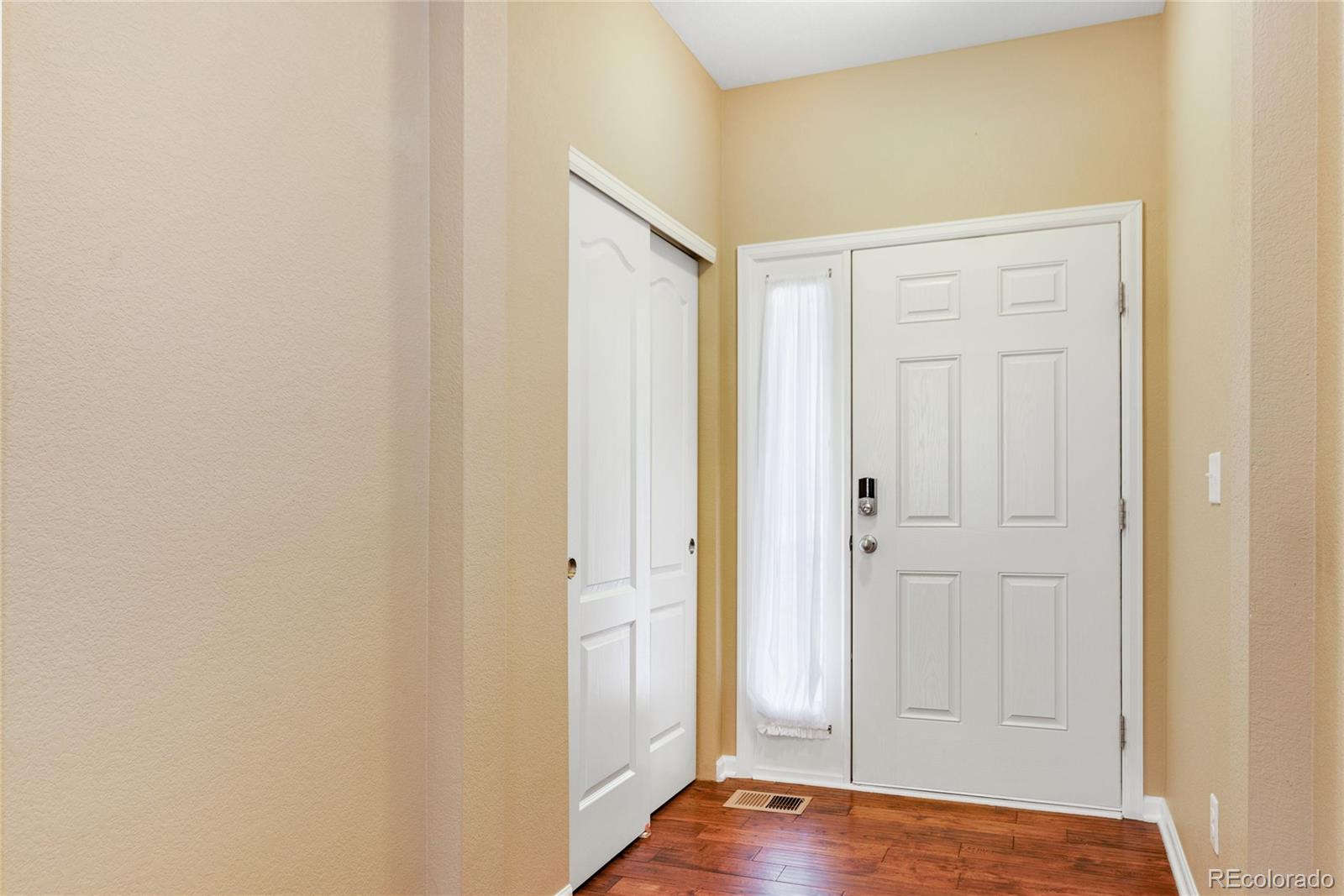 MLS Image #3 for 4879 s picadilly court,aurora, Colorado