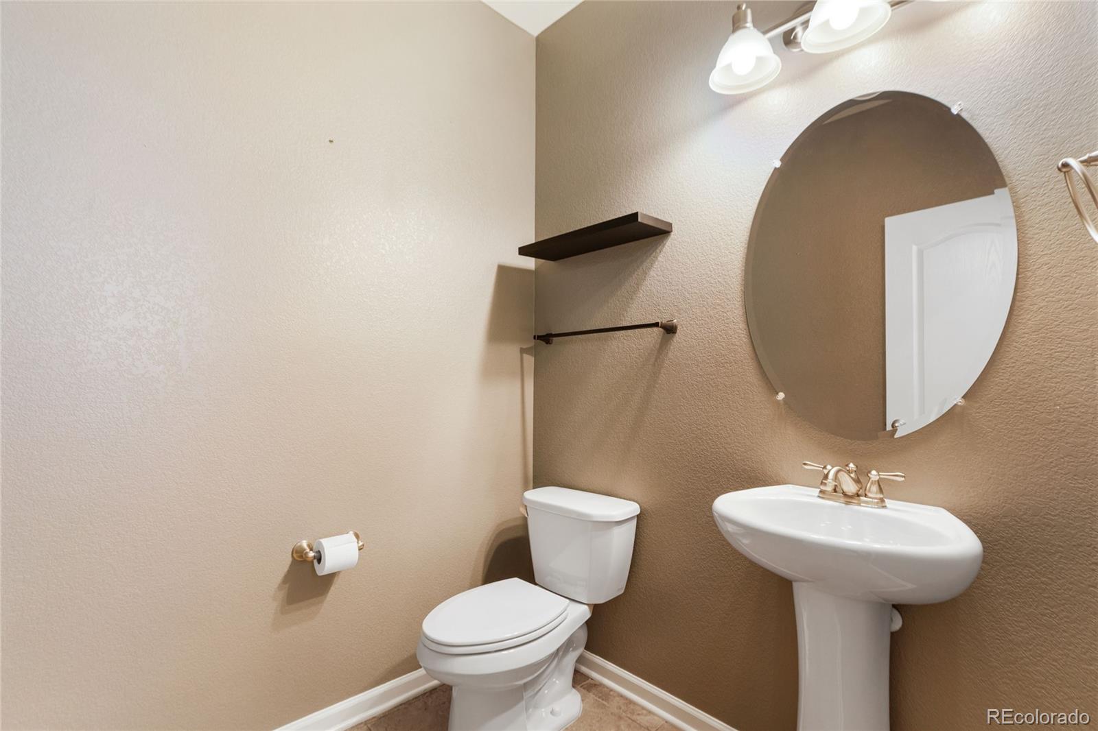 MLS Image #5 for 4879 s picadilly court,aurora, Colorado