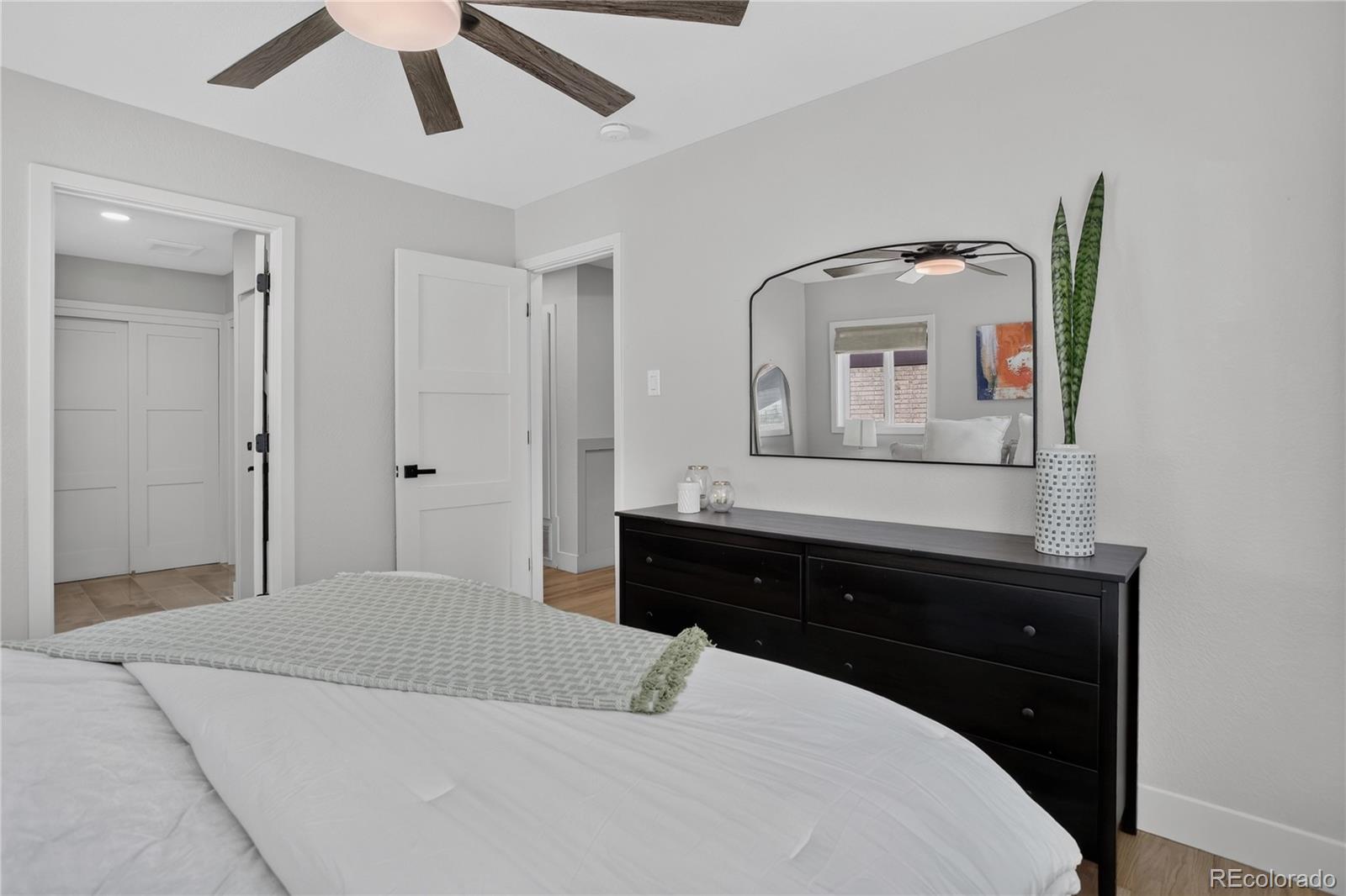 MLS Image #17 for 1932 s michigan way,denver, Colorado