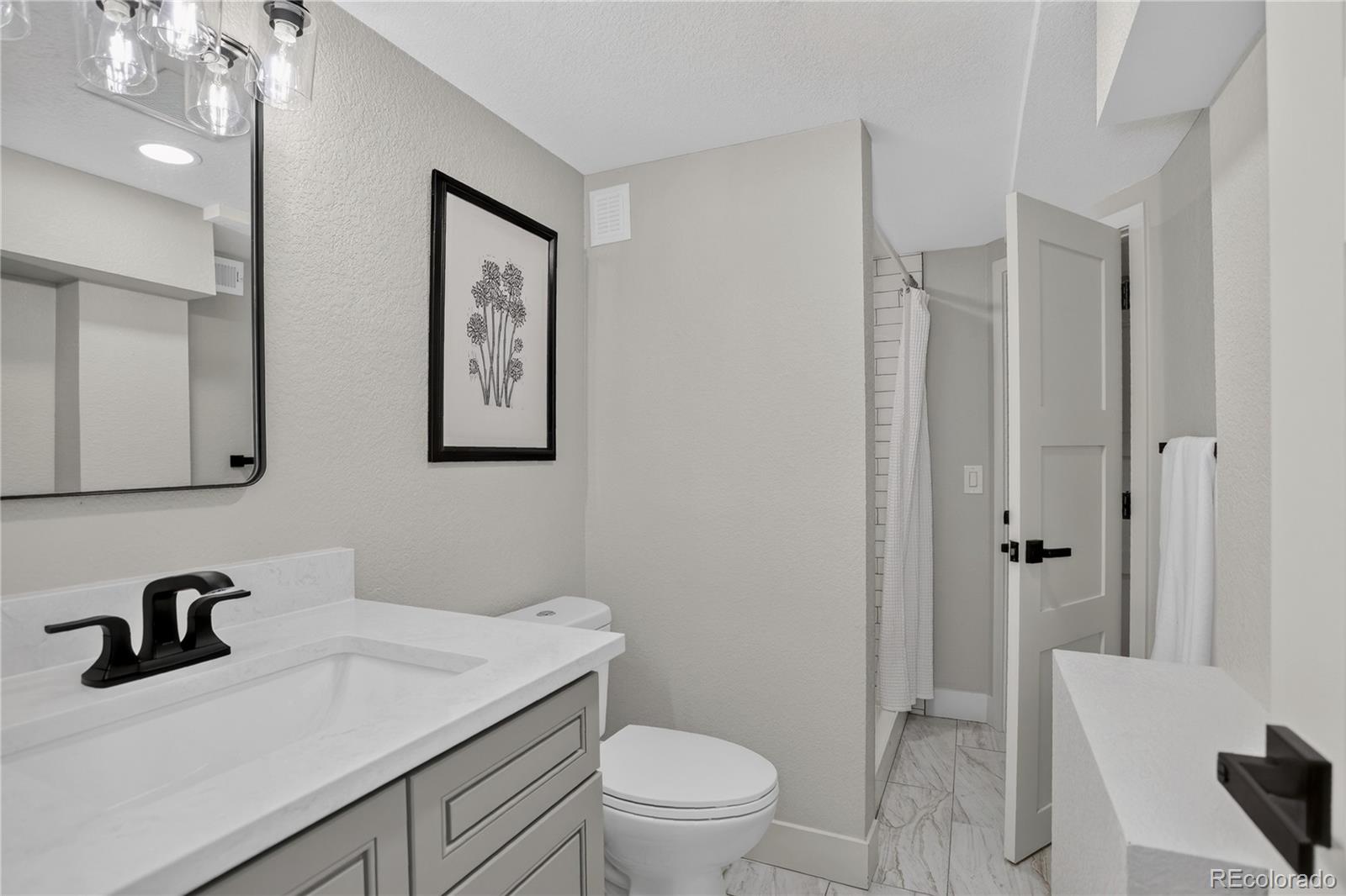 MLS Image #31 for 1932 s michigan way,denver, Colorado