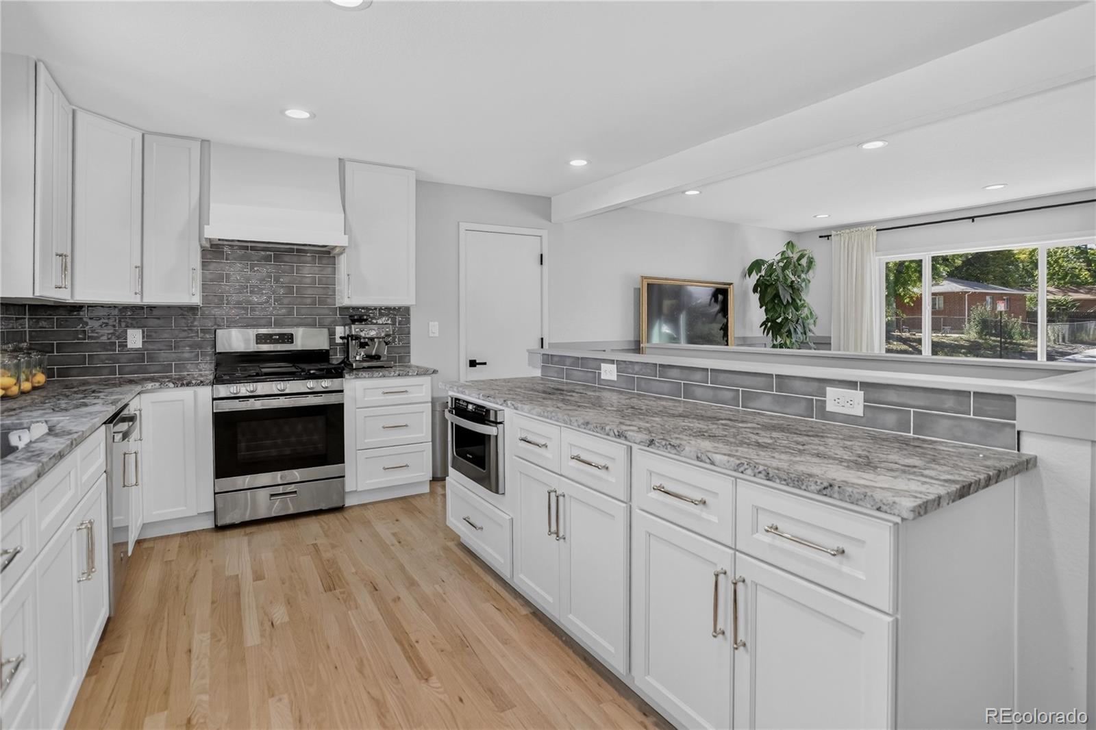 MLS Image #9 for 1932 s michigan way,denver, Colorado