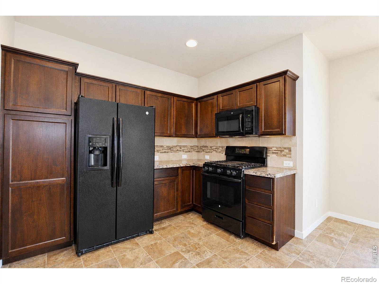 MLS Image #14 for 3094  carney street,loveland, Colorado
