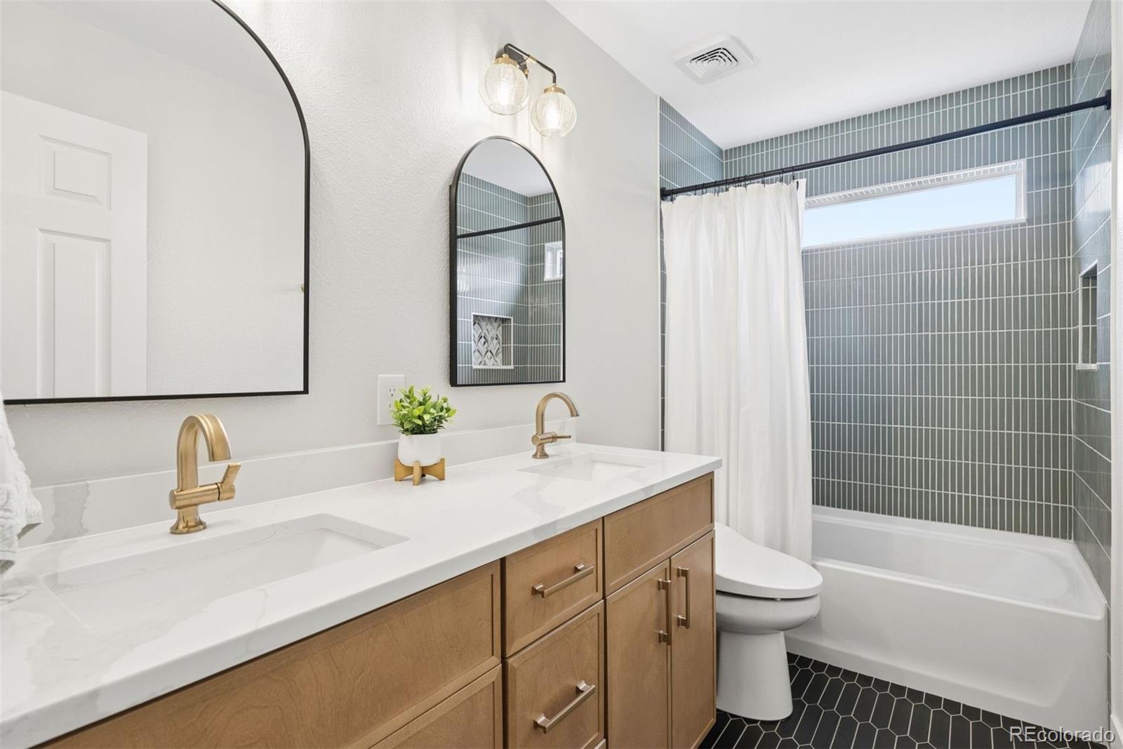 MLS Image #25 for 9651  beacon hill court,highlands ranch, Colorado