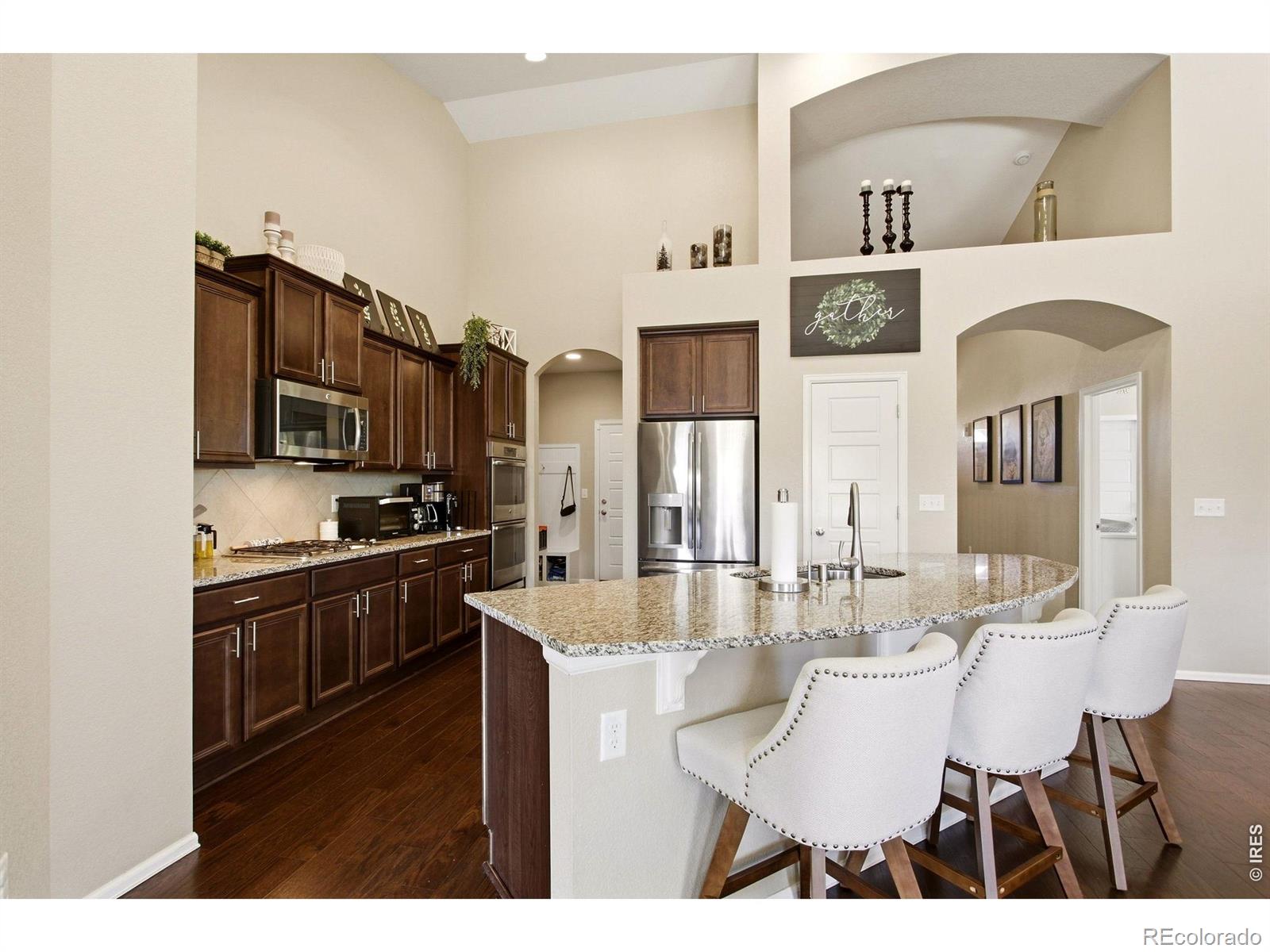 MLS Image #5 for 22575 e union circle,aurora, Colorado