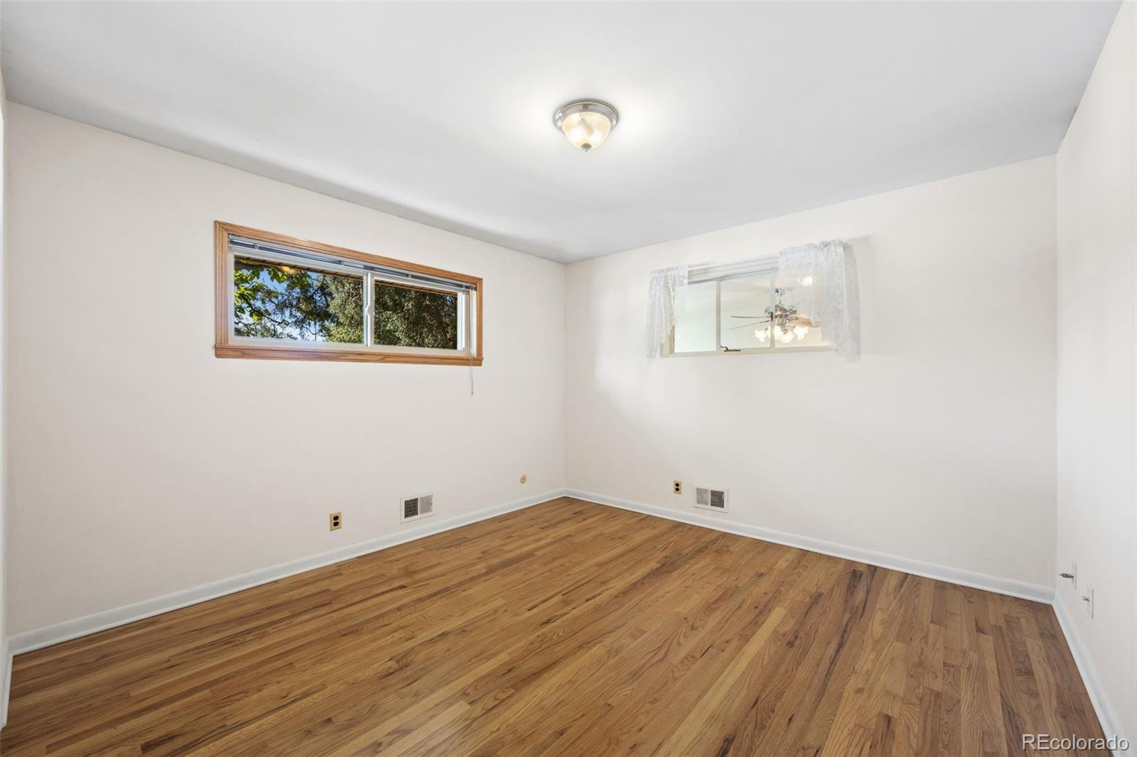 MLS Image #10 for 10460  emerson street,northglenn, Colorado