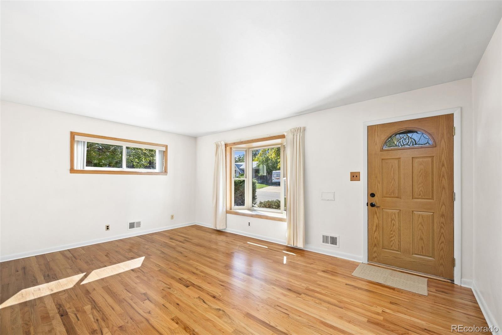 MLS Image #14 for 10460  emerson street,northglenn, Colorado