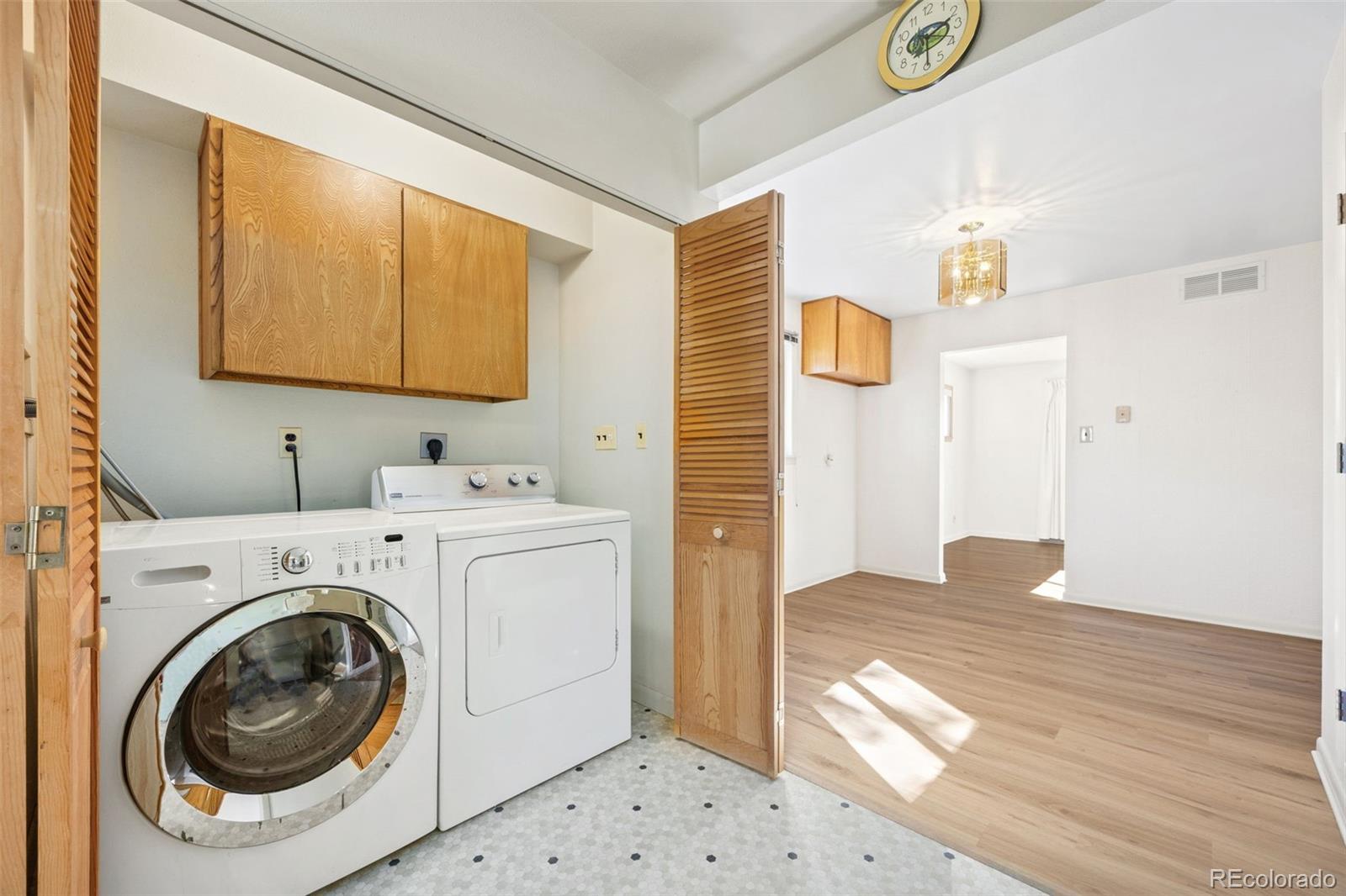MLS Image #15 for 10460  emerson street,northglenn, Colorado