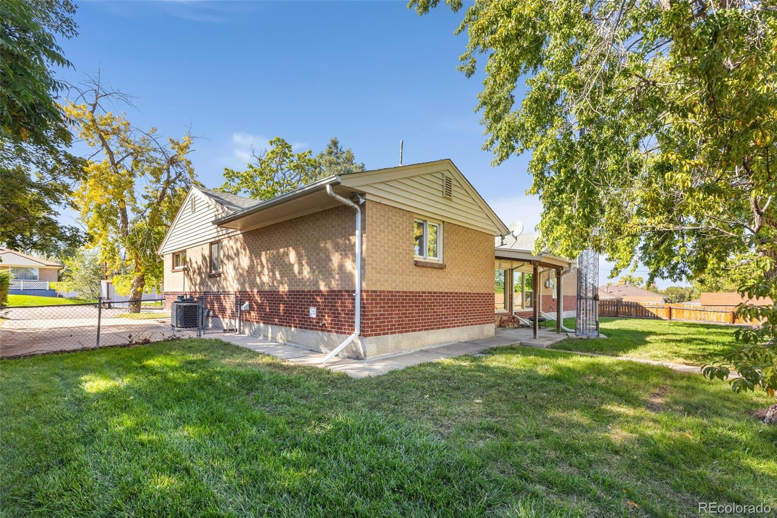 MLS Image #25 for 10460  emerson street,northglenn, Colorado