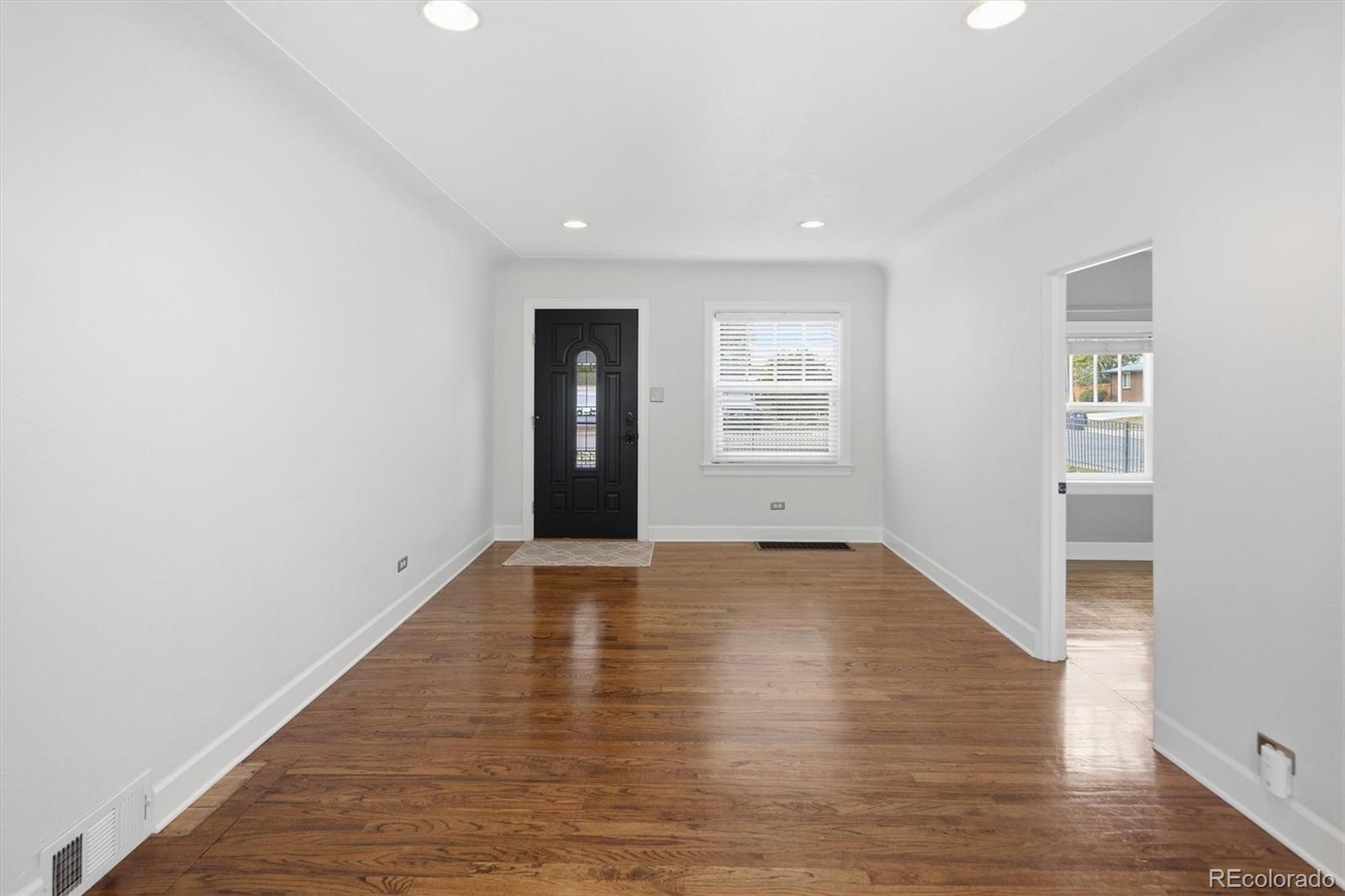MLS Image #26 for 1800 s steele street,denver, Colorado