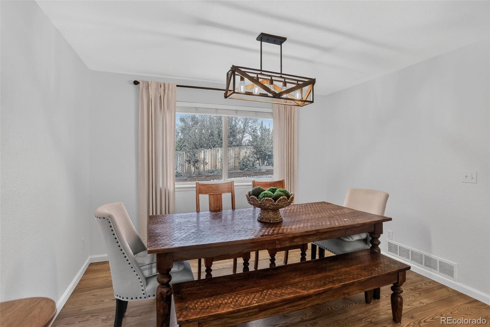 MLS Image #11 for 5439 s waco street,centennial, Colorado