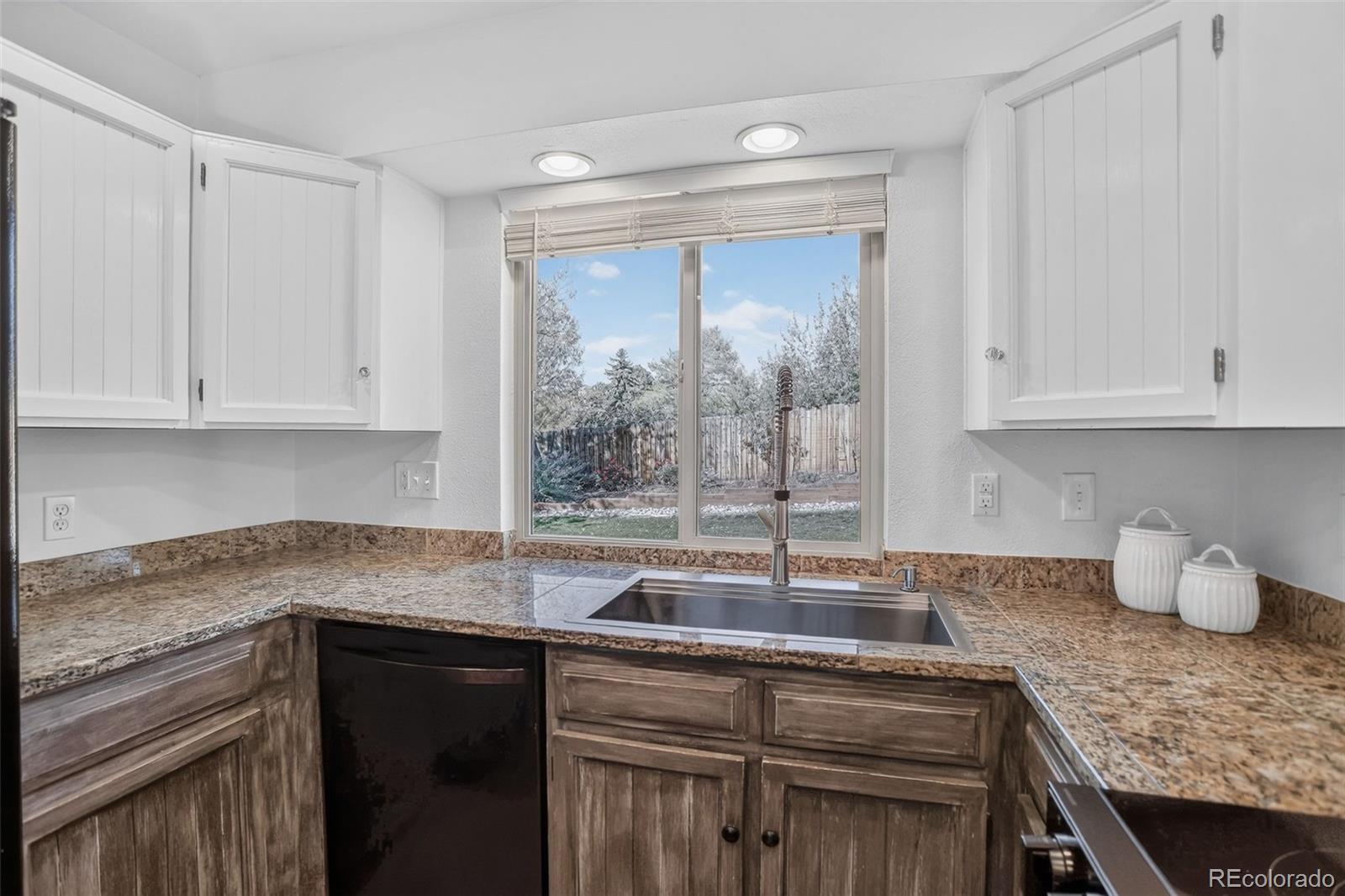 MLS Image #17 for 5439 s waco street,centennial, Colorado