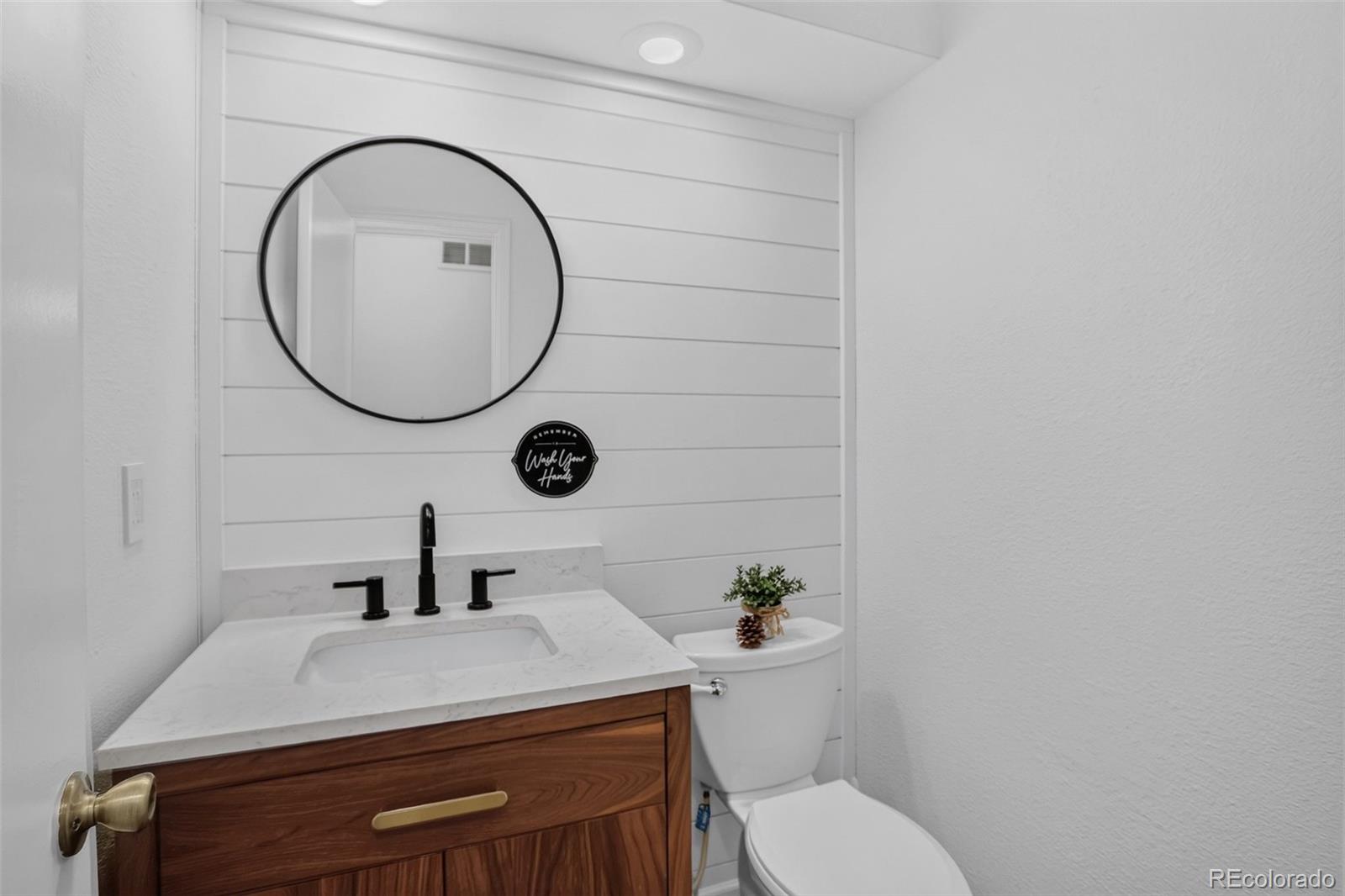 MLS Image #21 for 5439 s waco street,centennial, Colorado