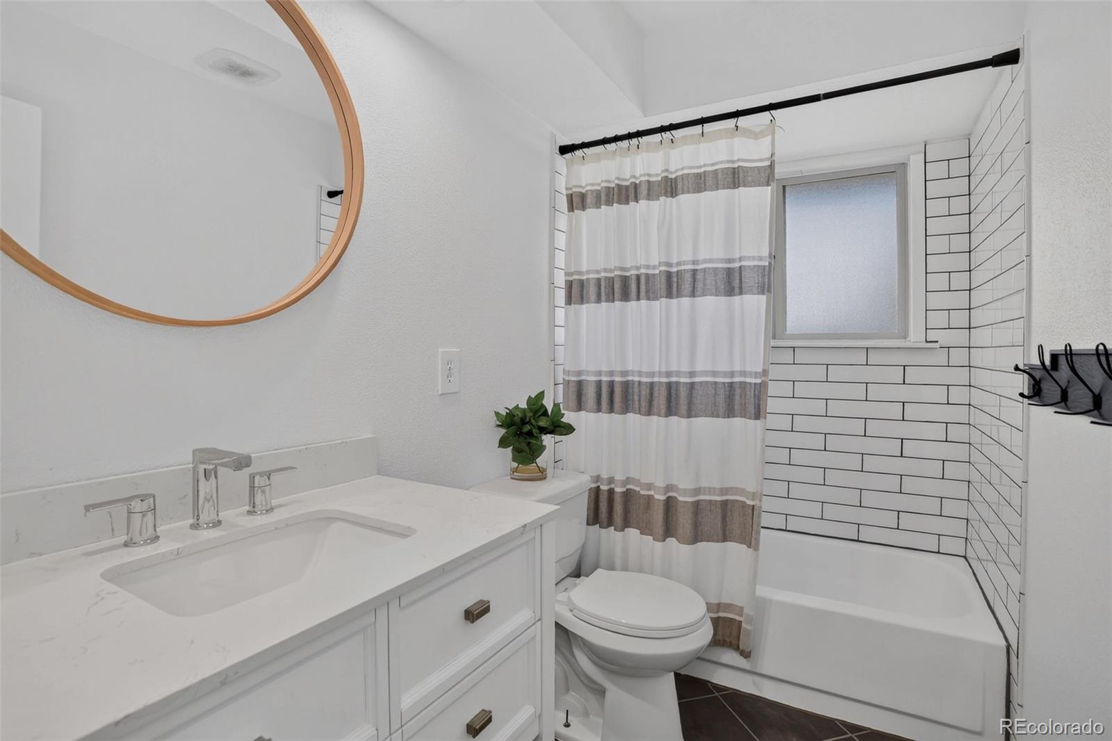 MLS Image #42 for 5439 s waco street,centennial, Colorado