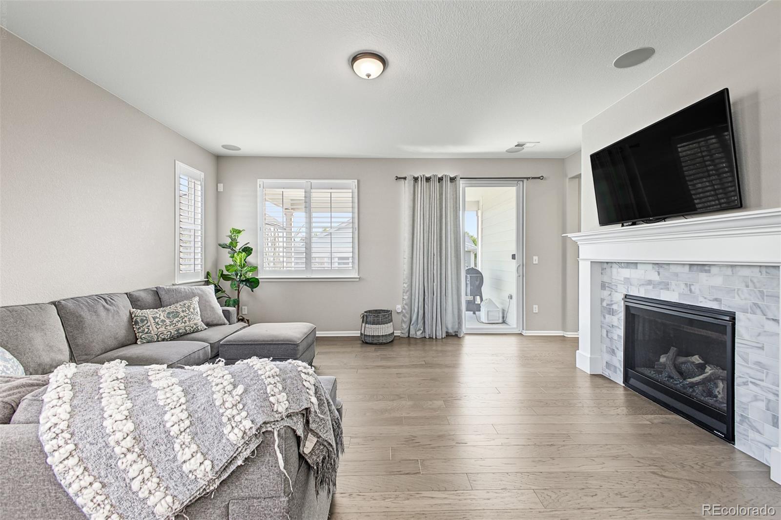 MLS Image #5 for 438  iris street,brighton, Colorado