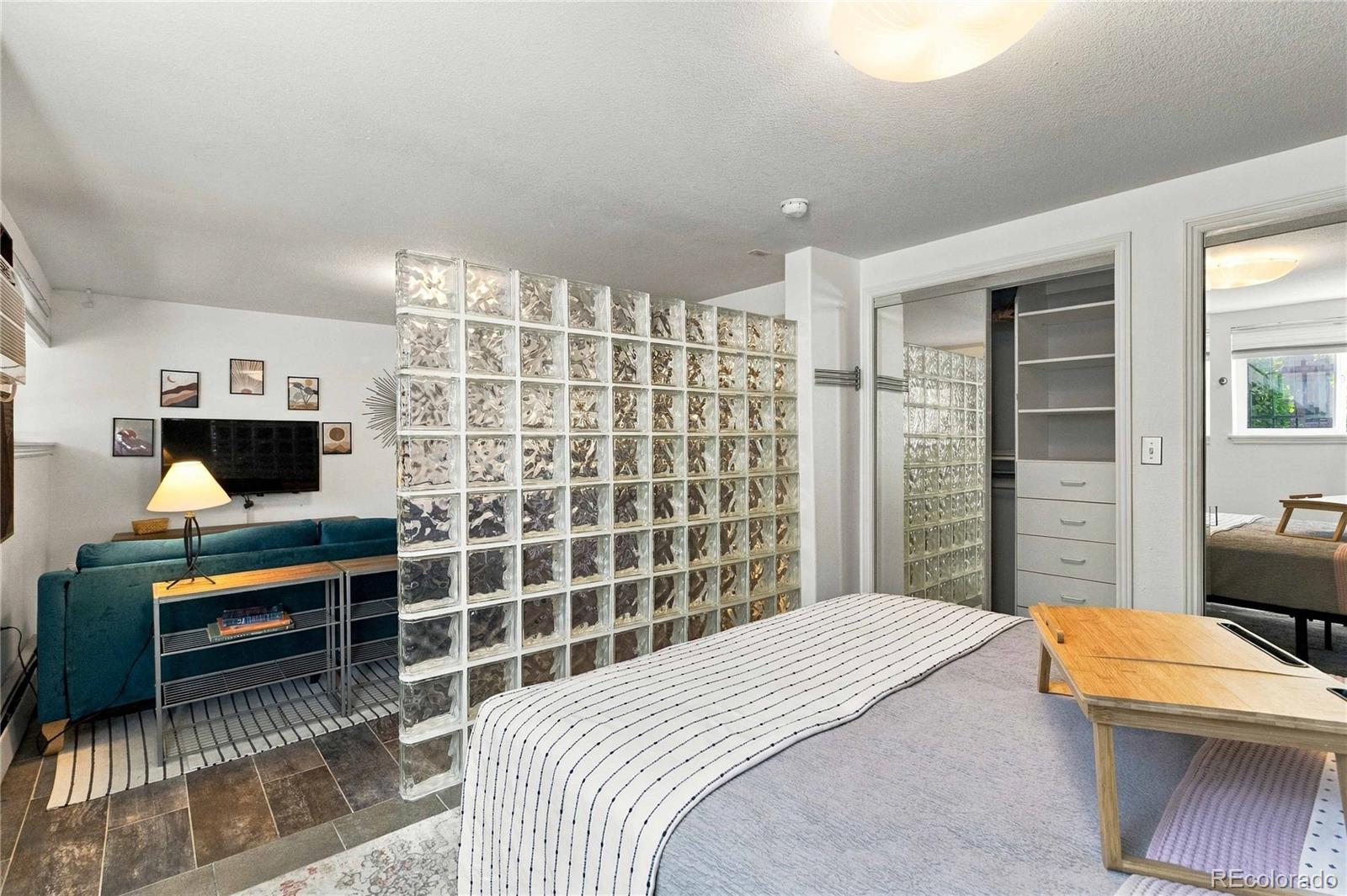 MLS Image #10 for 1833 n williams street 108,denver, Colorado