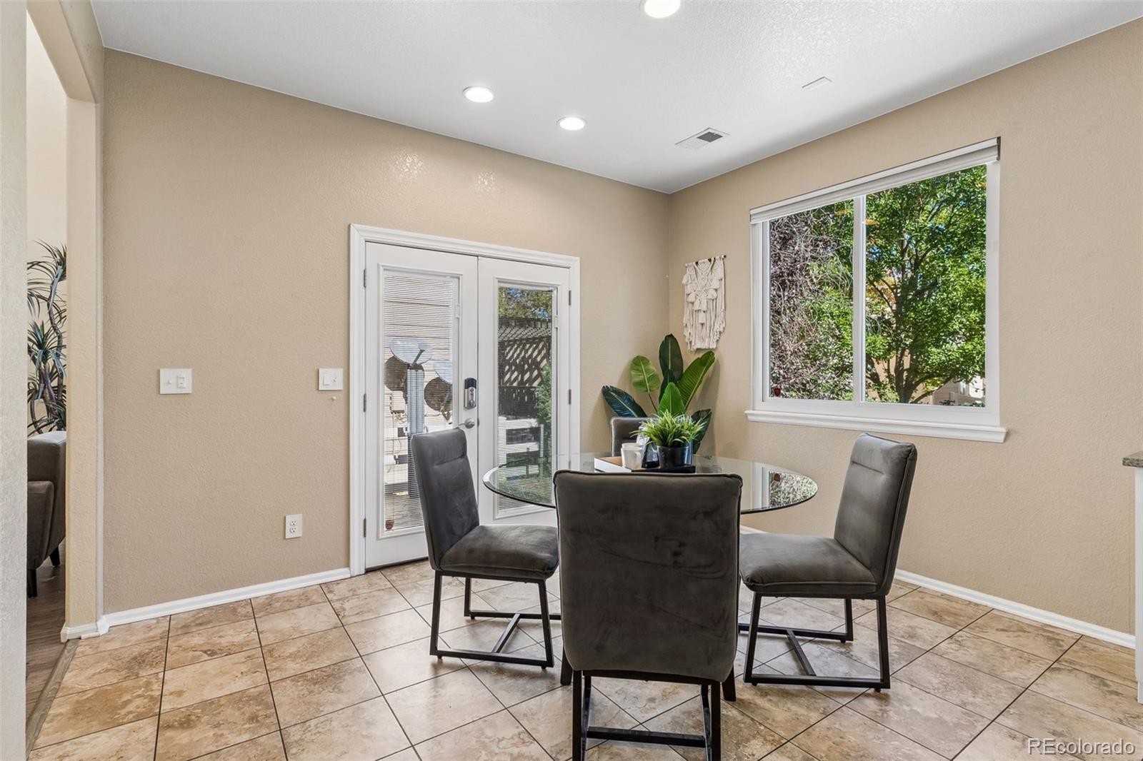 MLS Image #16 for 1206 s flat rock circle,aurora, Colorado