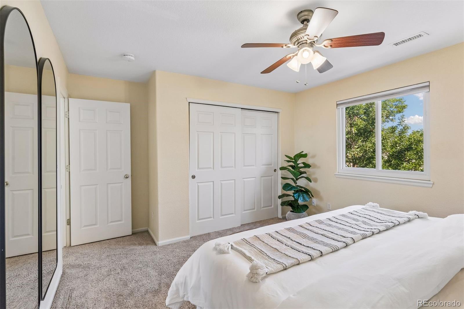 MLS Image #18 for 1206 s flat rock circle,aurora, Colorado