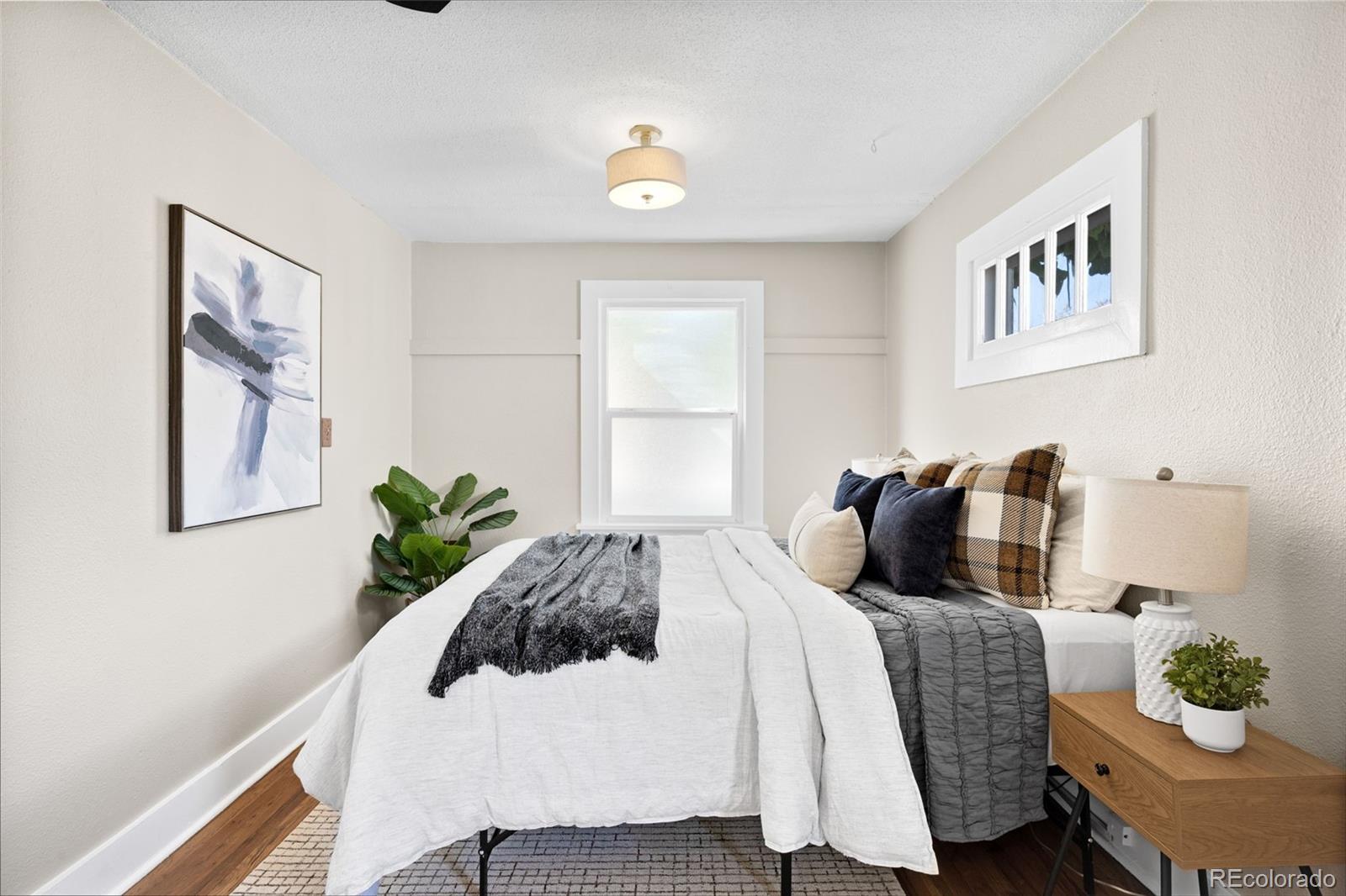 MLS Image #11 for 2760 s pennsylvania street,englewood, Colorado