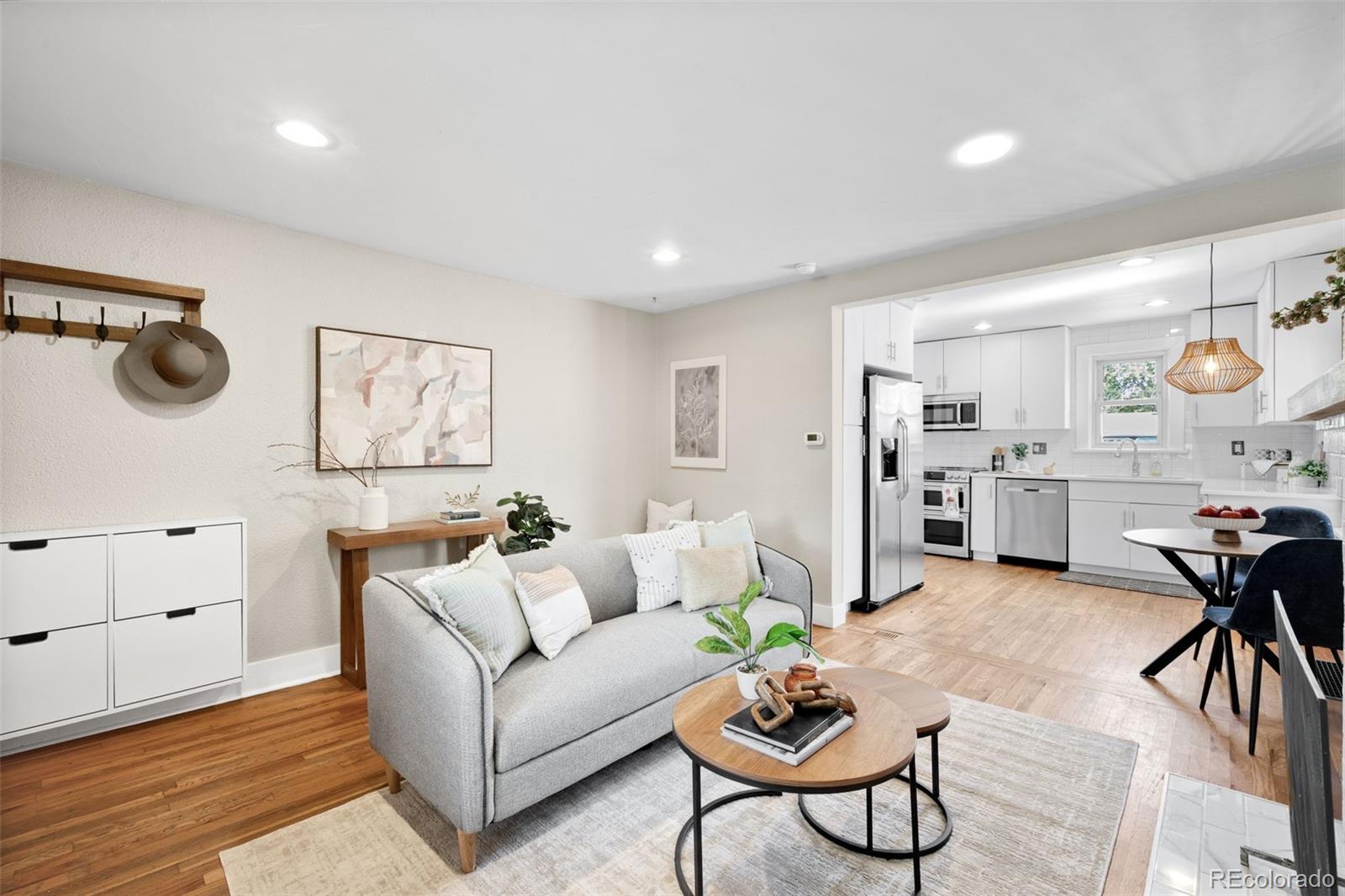 MLS Image #5 for 2760 s pennsylvania street,englewood, Colorado