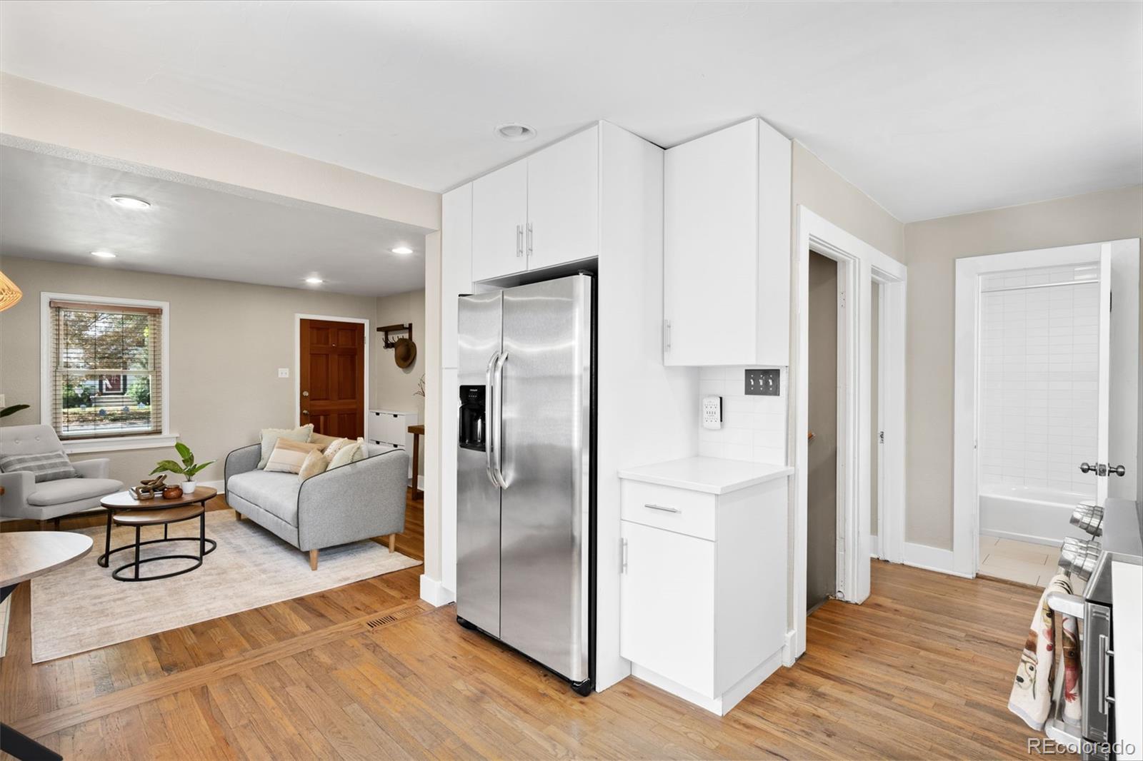 MLS Image #8 for 2760 s pennsylvania street,englewood, Colorado