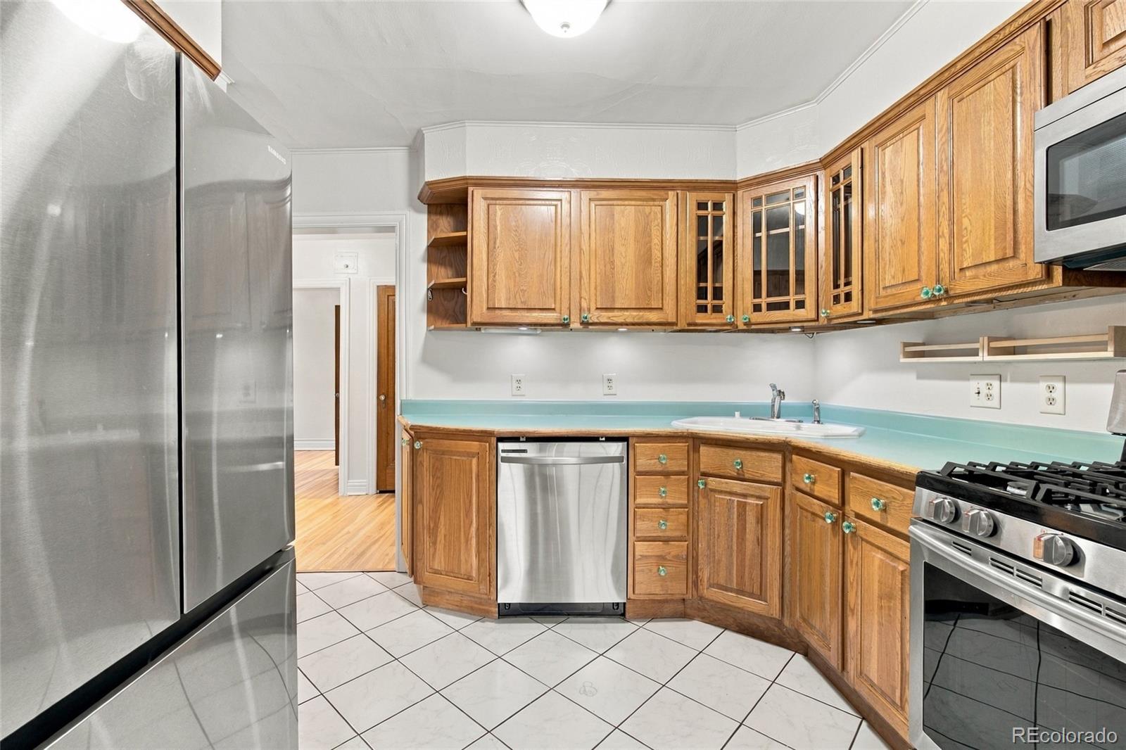 MLS Image #13 for 3850 e 17th avenue 2,denver, Colorado