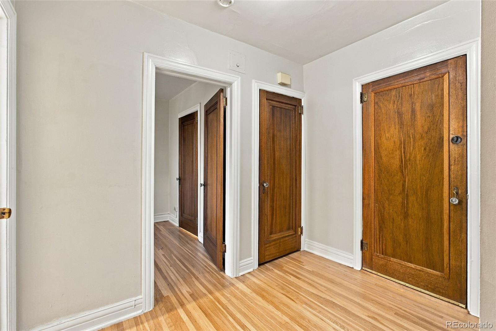 MLS Image #4 for 3850 e 17th avenue 2,denver, Colorado