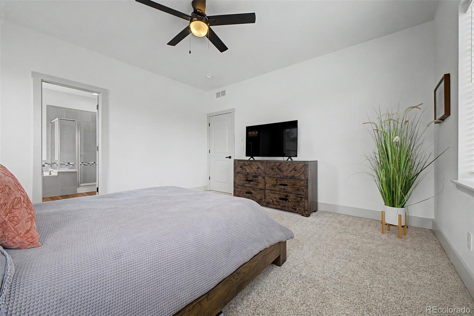 MLS Image #12 for 1424  bluemoon drive,longmont, Colorado