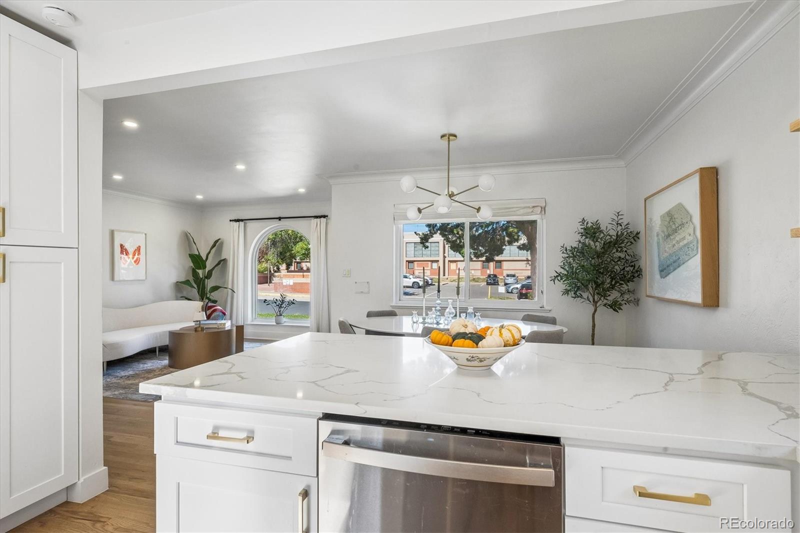 MLS Image #11 for 2908 w 40th avenue,denver, Colorado